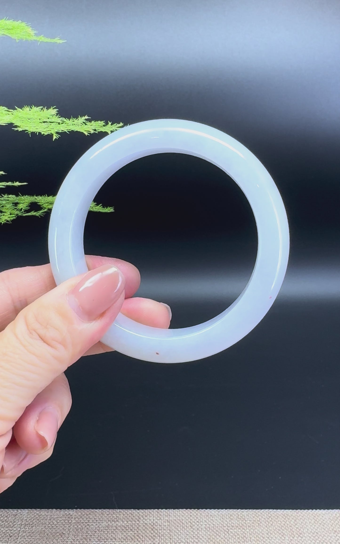 Load and play video in Gallery viewer, Genuine Burmese Icy Lavender Jade Jadeite Bangle Bracelet (55.1mm)
