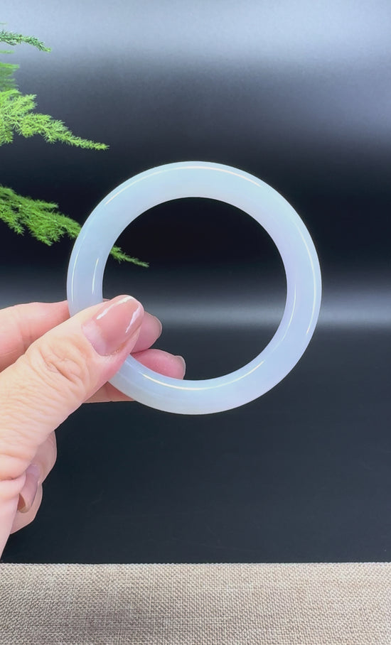 Load and play video in Gallery viewer, Genuine Burmese Icy  Lavender Green Jade Jadeite Bangle Bracelet ( 53.2mm )
