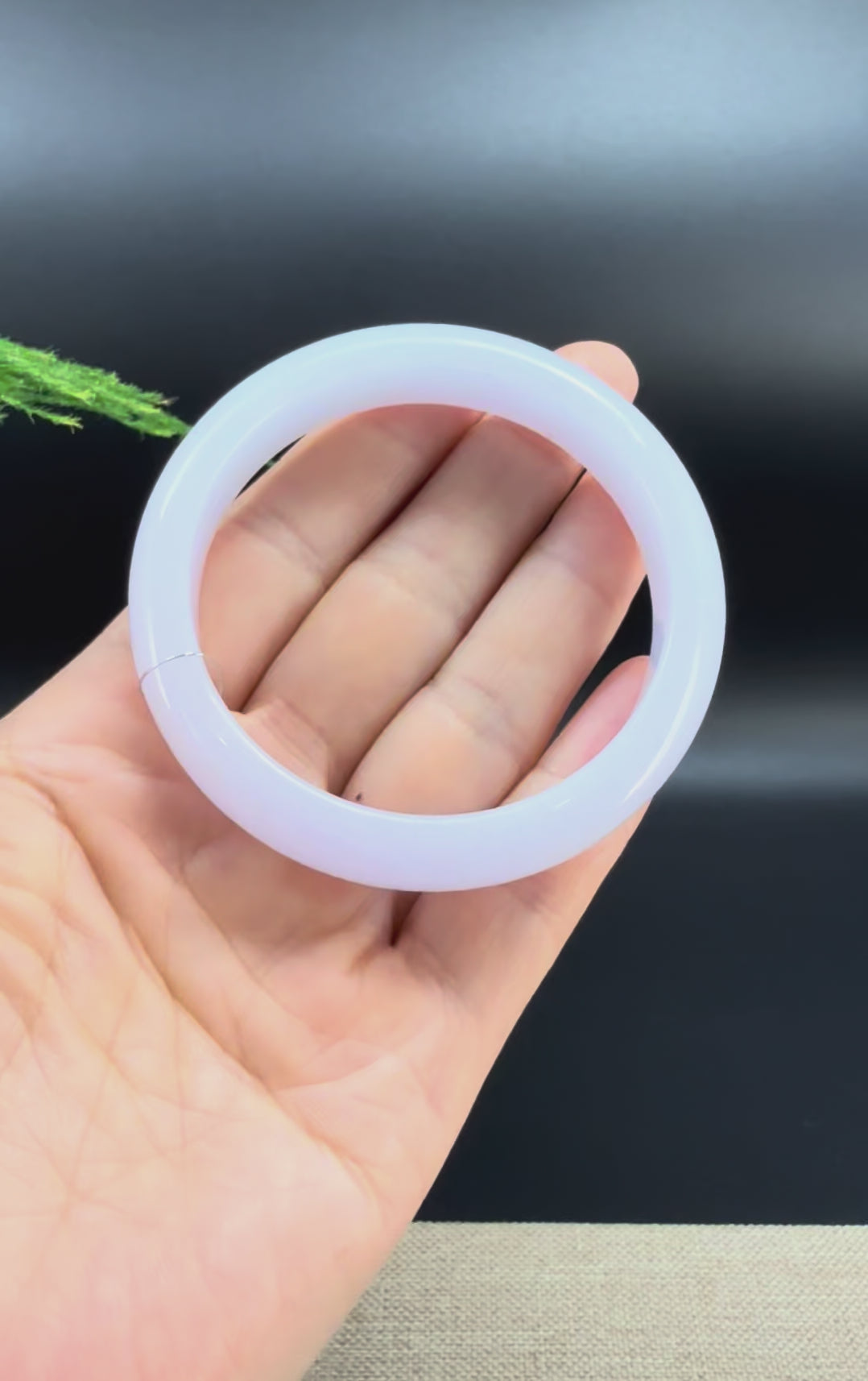 Load and play video in Gallery viewer, Genuine Burmese Lavender Pink Jade Jadeite Bangle Bracelet ( 55.9mm )
