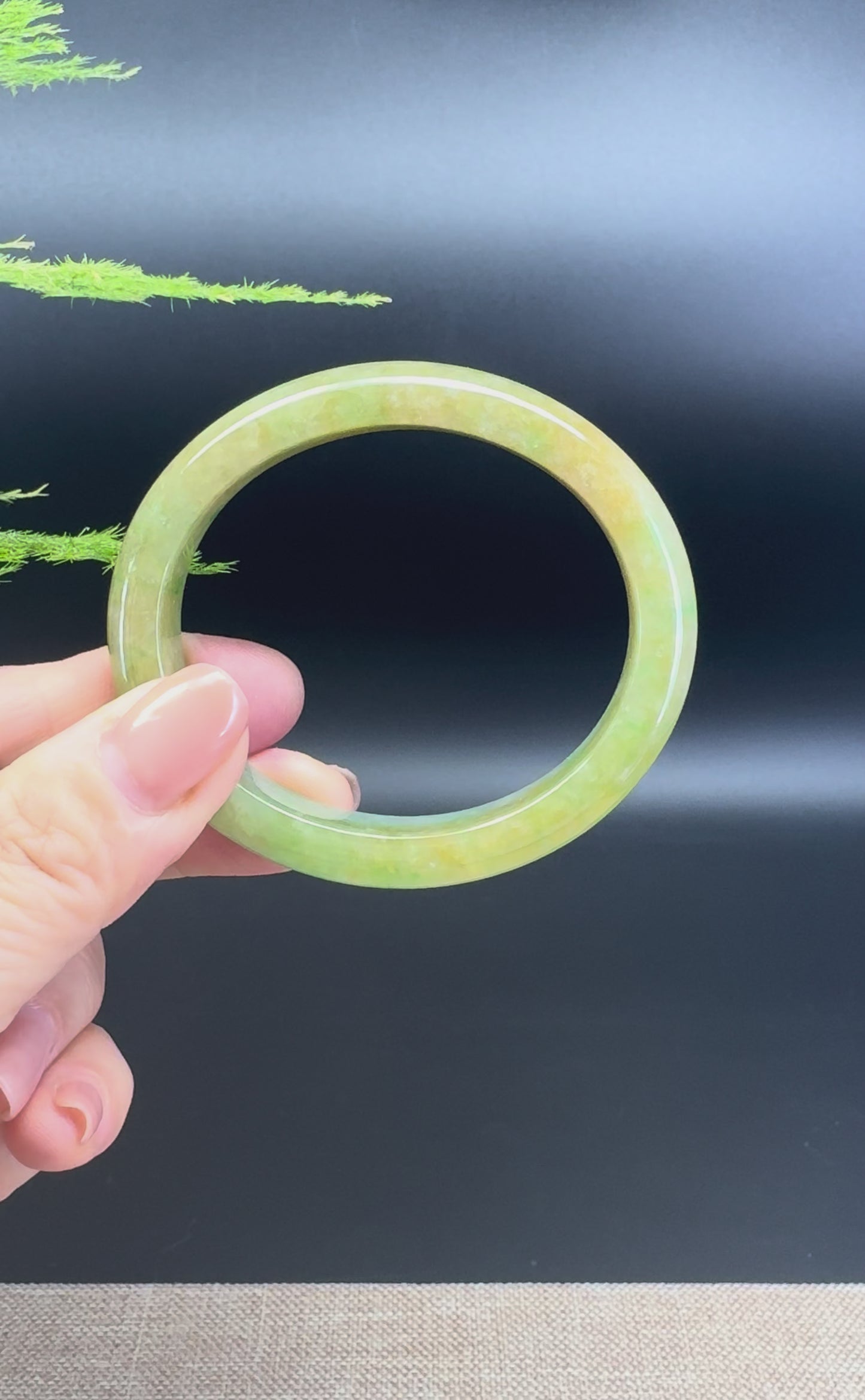 Load and play video in Gallery viewer, Genuine Burmese Yellow Green Jade Jadeite Bangle Bracelet ( 54.5*47mm )
