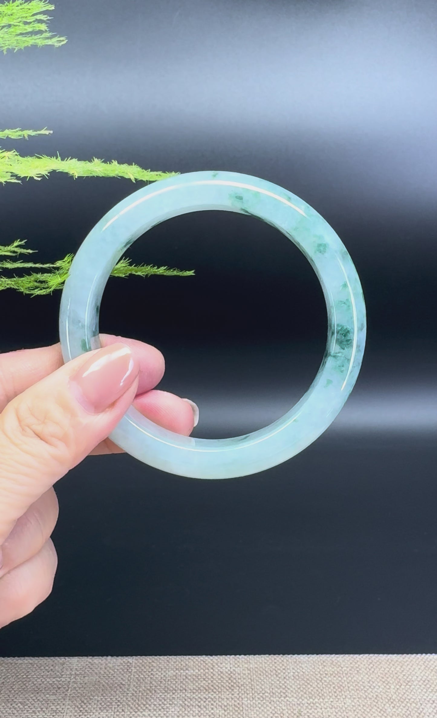 Load and play video in Gallery viewer, Genuine Burmese Icy Green Jade Jadeite Bangle Bracelet (58.2mm)
