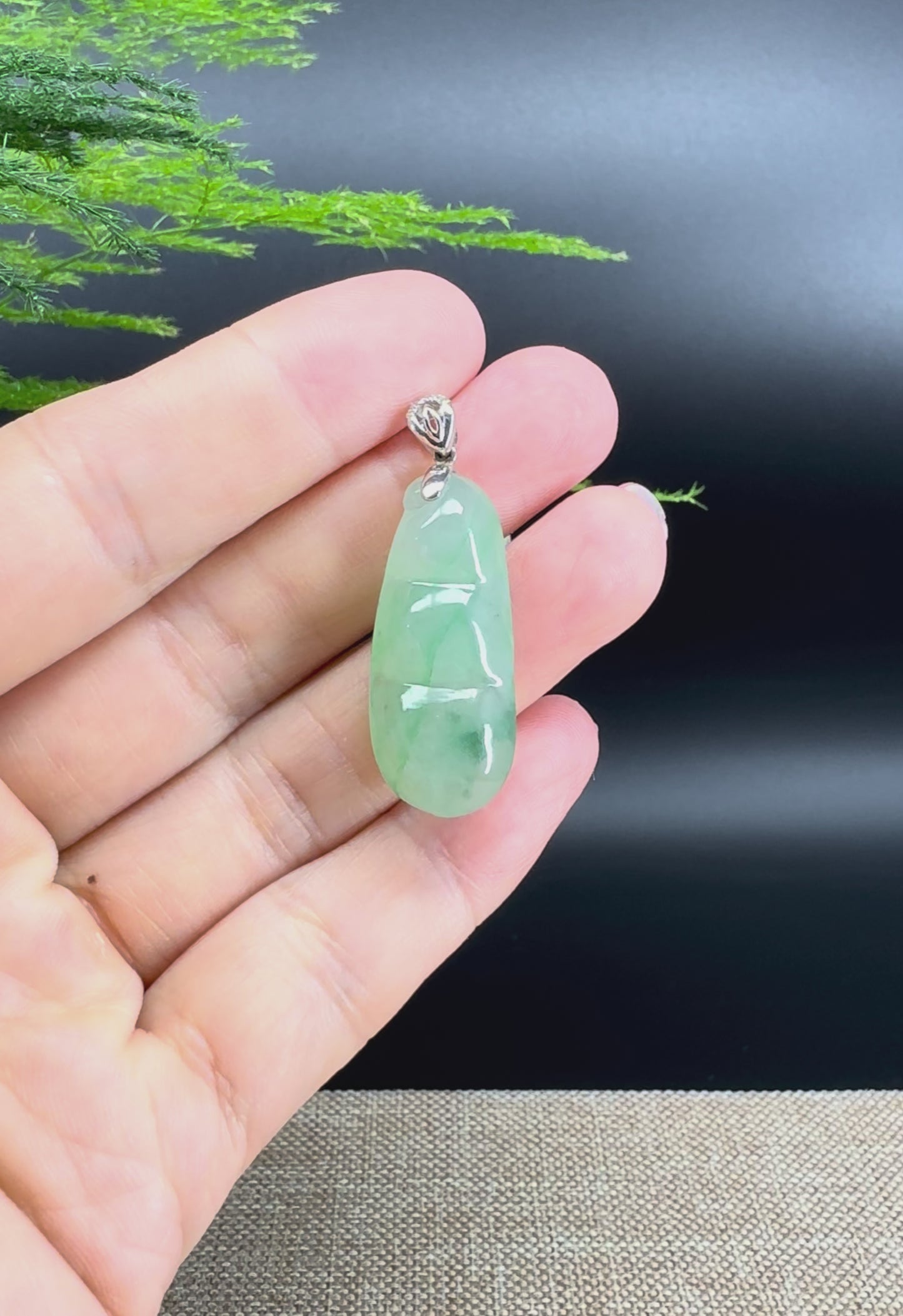 RealJade® Co. Genuine Icy Green  Jadeite Jade Bean Necklace With 18K White Gold Bail