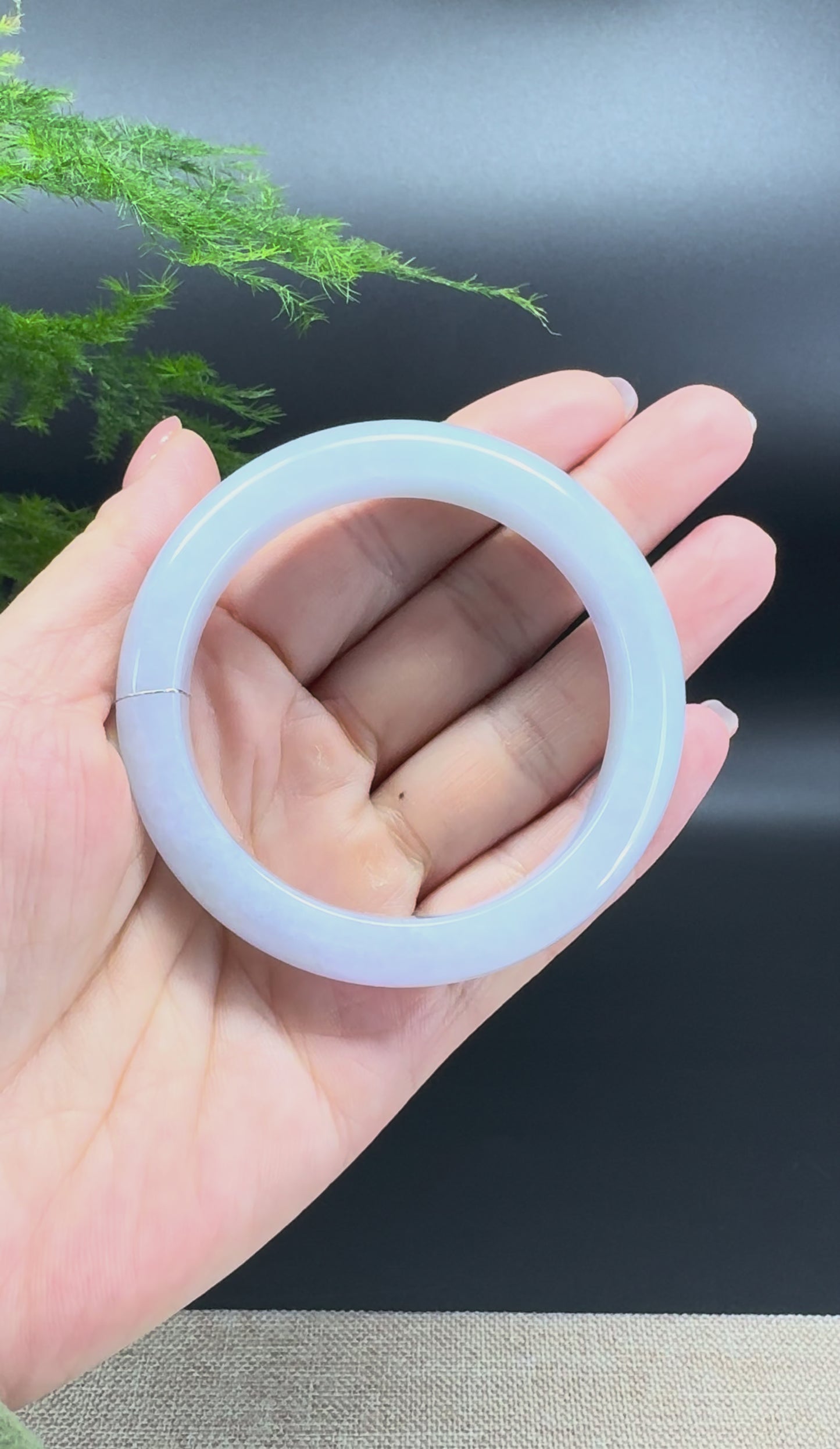 Load and play video in Gallery viewer, Genuine Burmese Lavender Green Jade Jadeite Bangle Bracelet ( 54.3mm )
