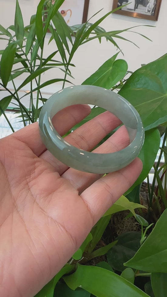 Load and play video in Gallery viewer, RealJade® Co. Burmese High-end Ice Oil-green Jade Jadeite Bangle Bracelet (59.56mm) ( Collectibles )T072
