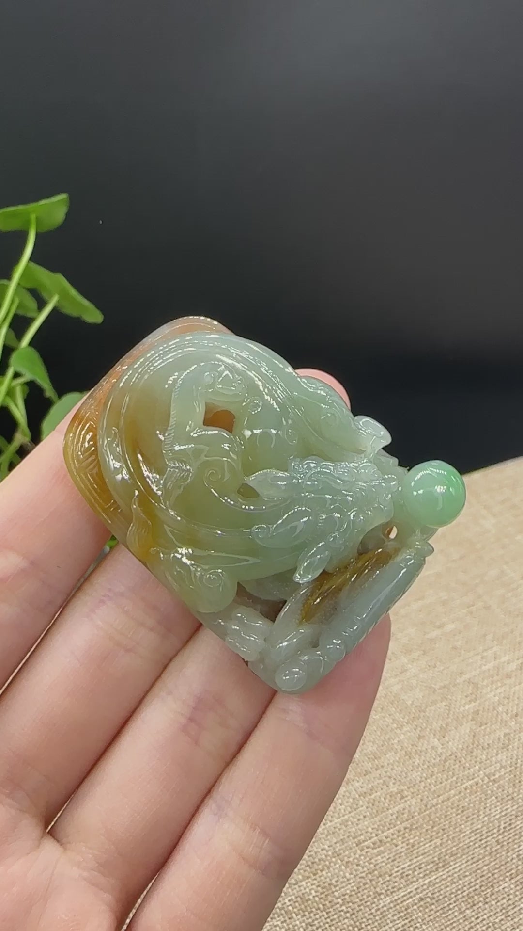 Load and play video in Gallery viewer, RealJade® High-End Jadeite Jade Dragon Pendant Necklace ( Collectibles )
