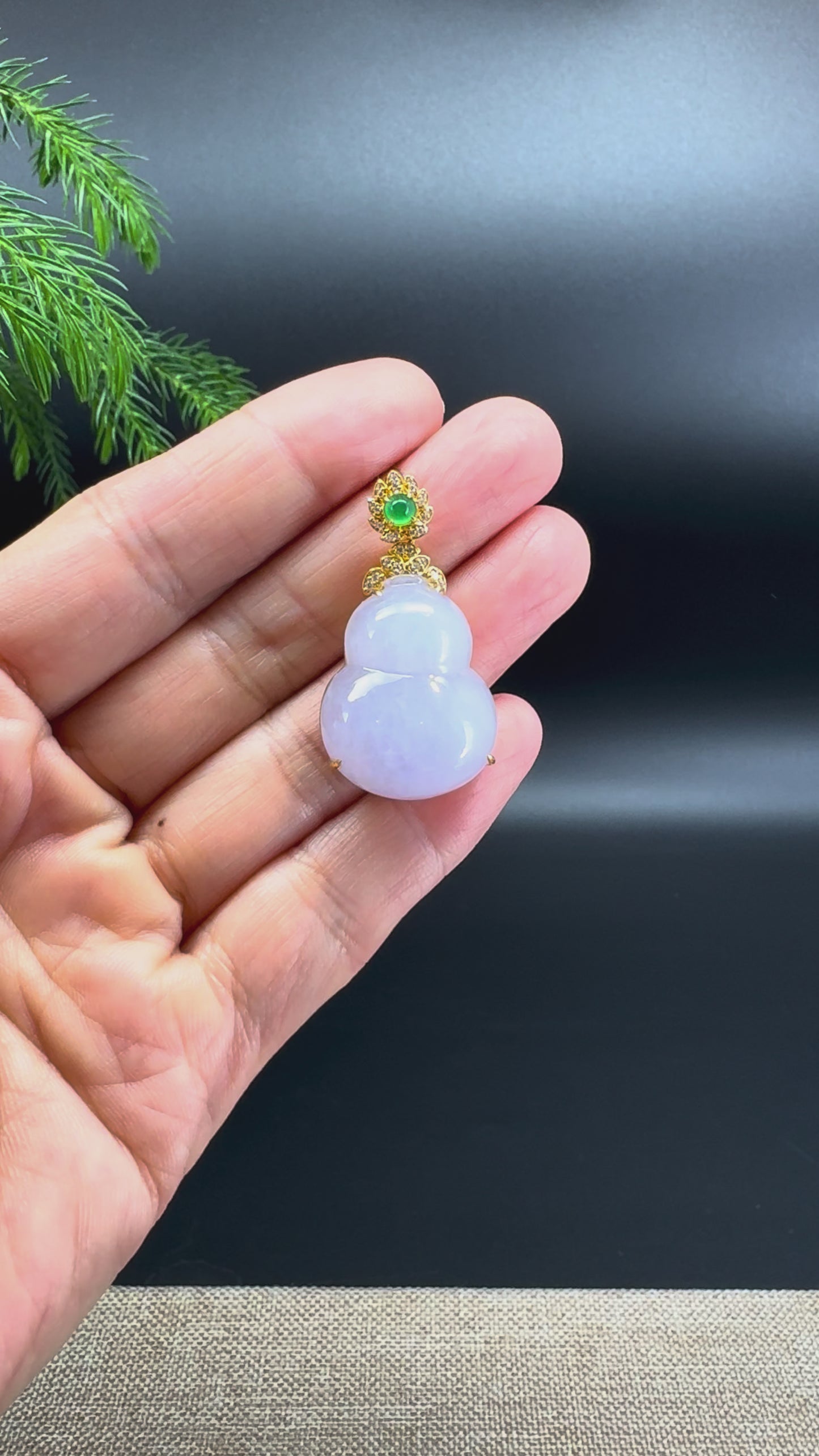 RealJade® Co. Genuine Light Pink Lavender Jadeite Jade Good Luck Hulu Necklace With 18K Yellow Gold Diamonds Bail