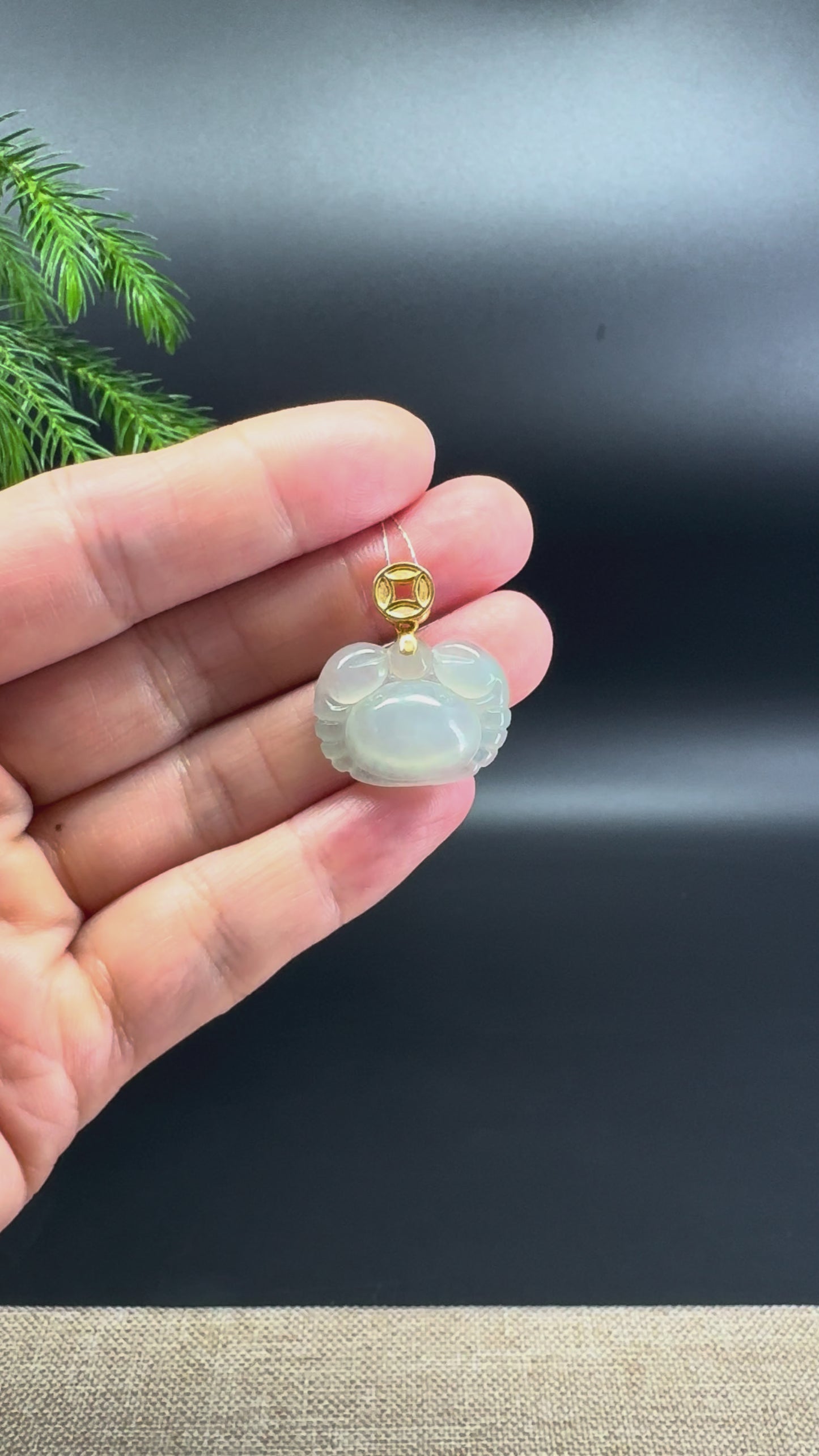 Load and play video in Gallery viewer, RealJade® Co. 18K Yellow Gold Genuine Icy Light Green Jadeite Jade Crab Necklace
