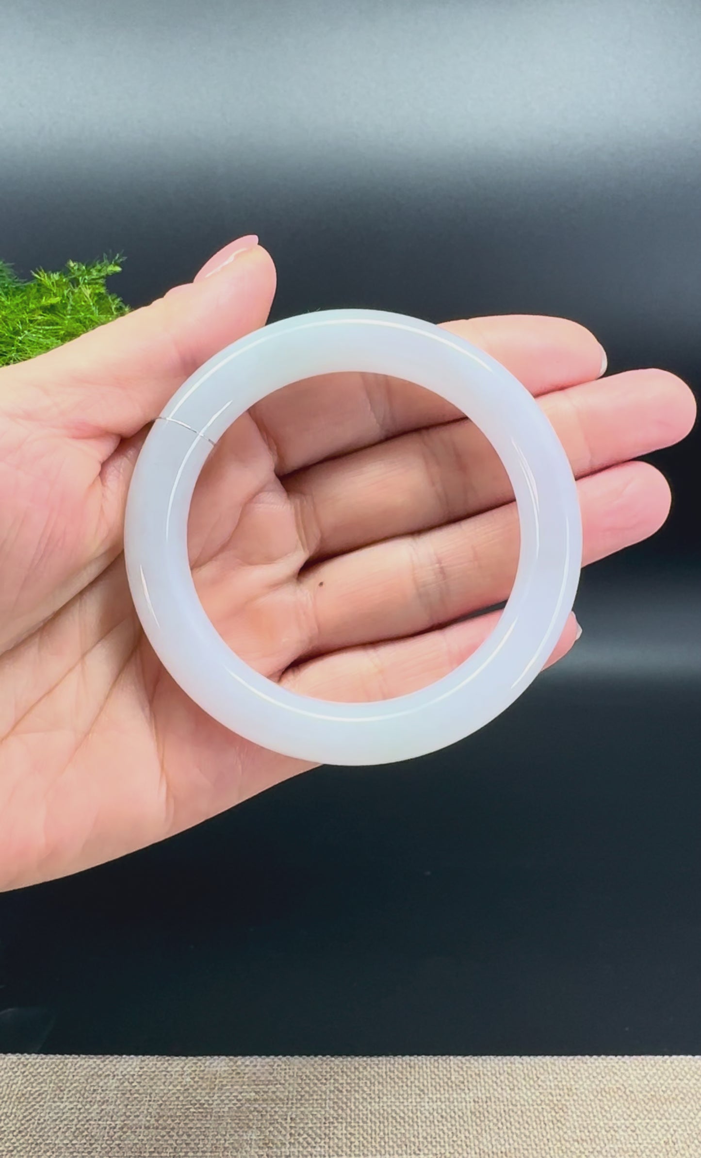 Load and play video in Gallery viewer, Genuine Burmese Icy Lavender Jade Jadeite Bangle Bracelet (53.4mm)
