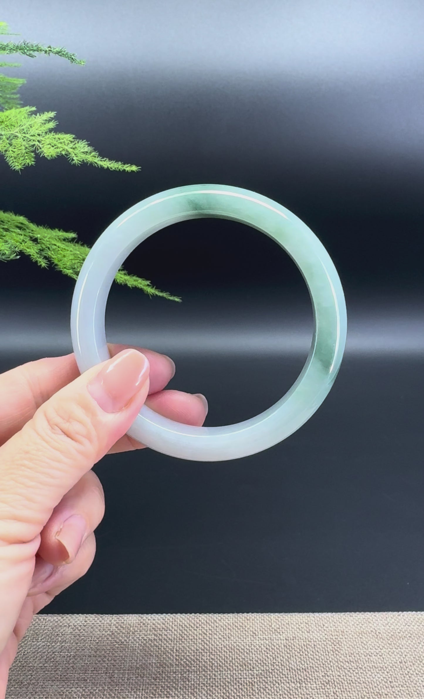 High Genuine Burmese Lavender Green Jade Jadeite Bangle Bracelet ( 60.2mm )