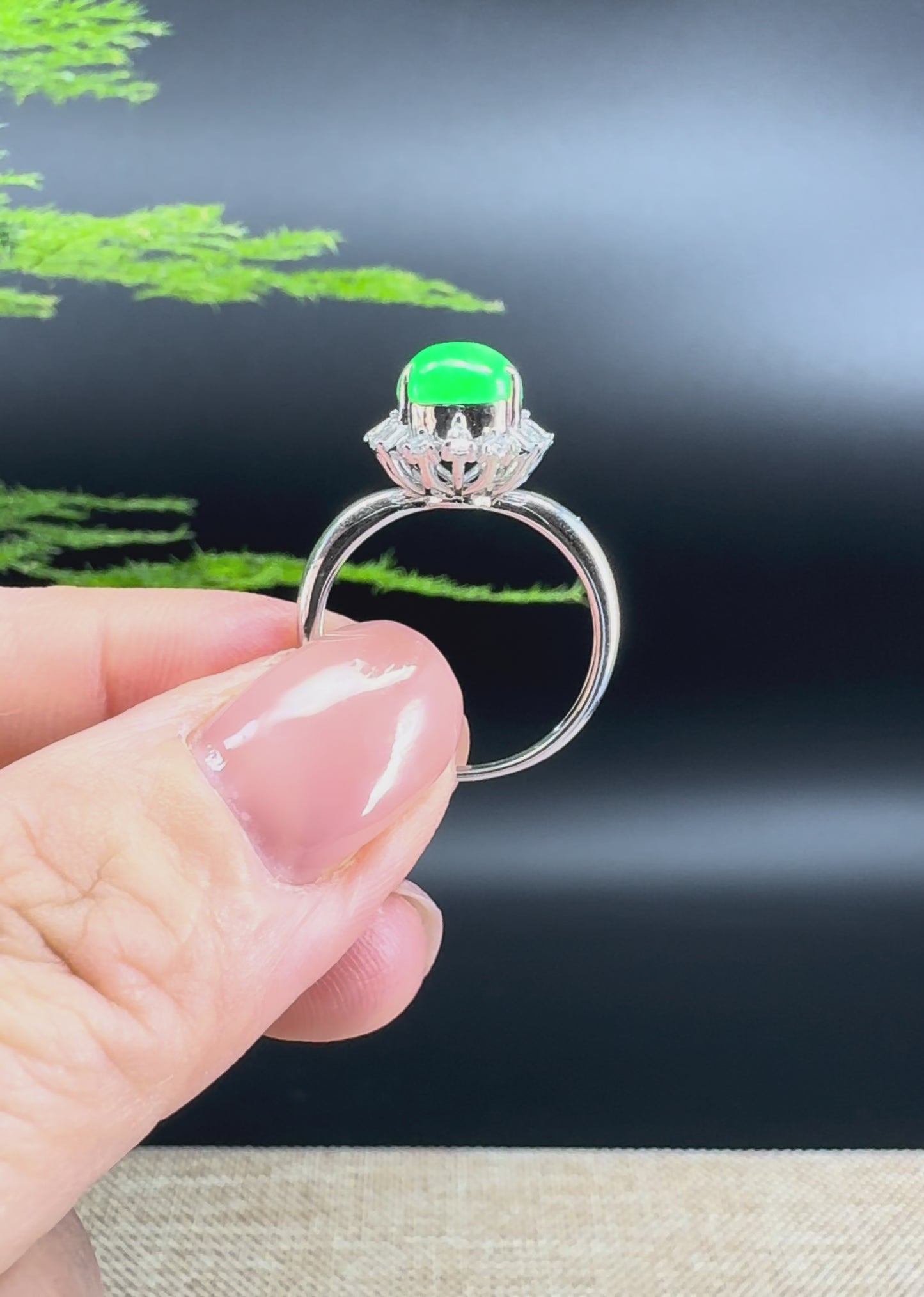 Load and play video in Gallery viewer, RealJade® &amp;quot;Amelie&amp;quot; 18k White Gold Natural Icy Green Jadeite Hulu Ring With Diamonds
