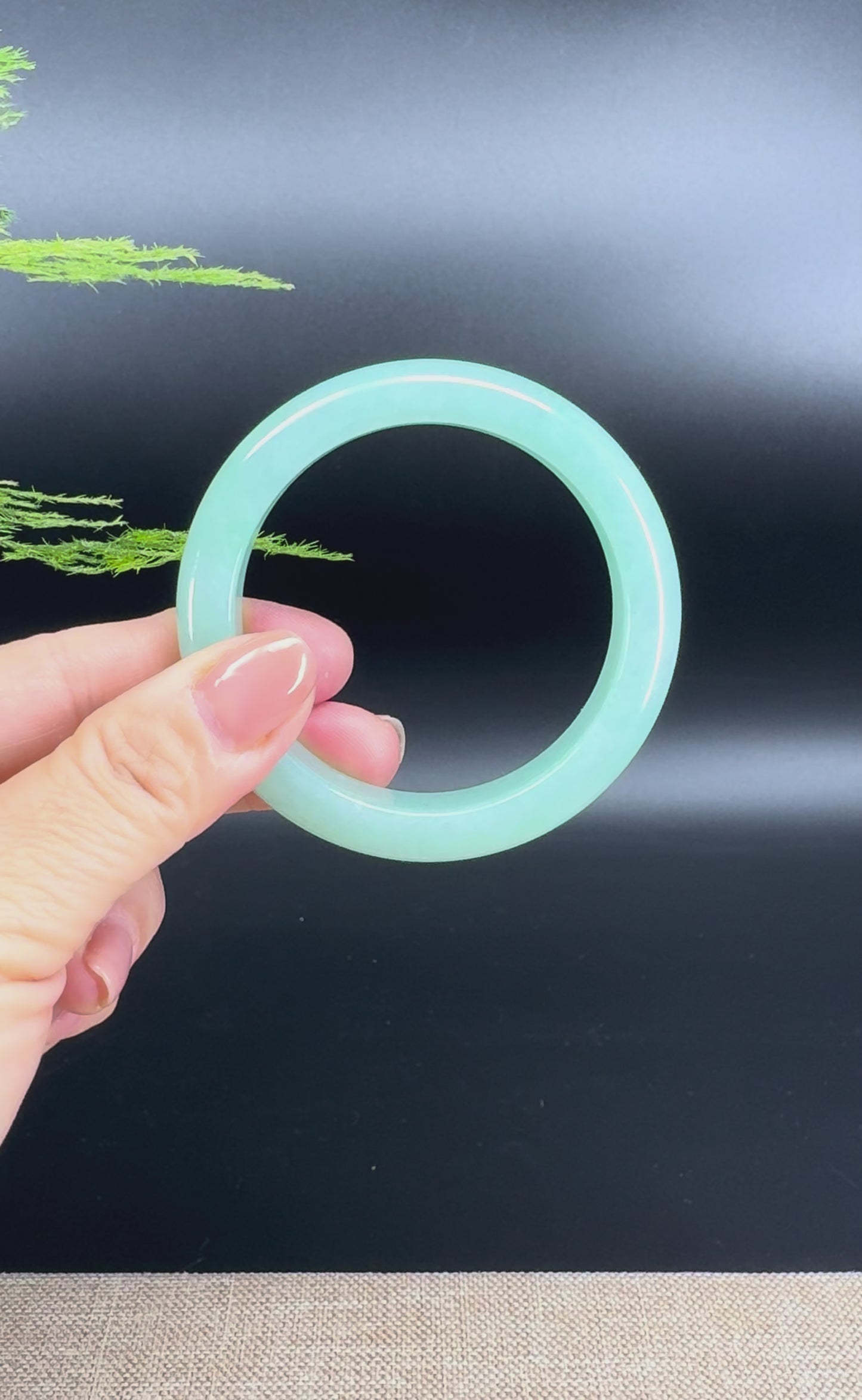 Load and play video in Gallery viewer, Genuine Burmese Icy Green Jade Jadeite Bangle Bracelet (53.2mm)
