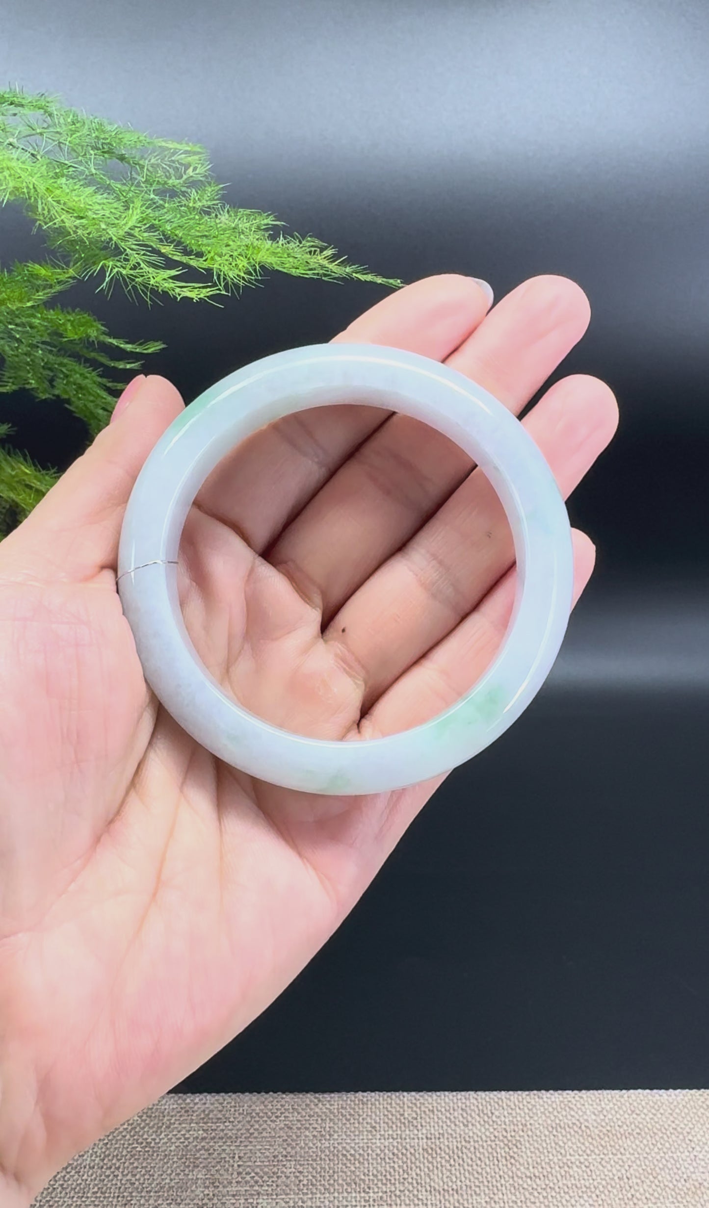 Load and play video in Gallery viewer, Genuine Burmese Lavender Green Jade Jadeite Bangle Bracelet ( 55.7mm )
