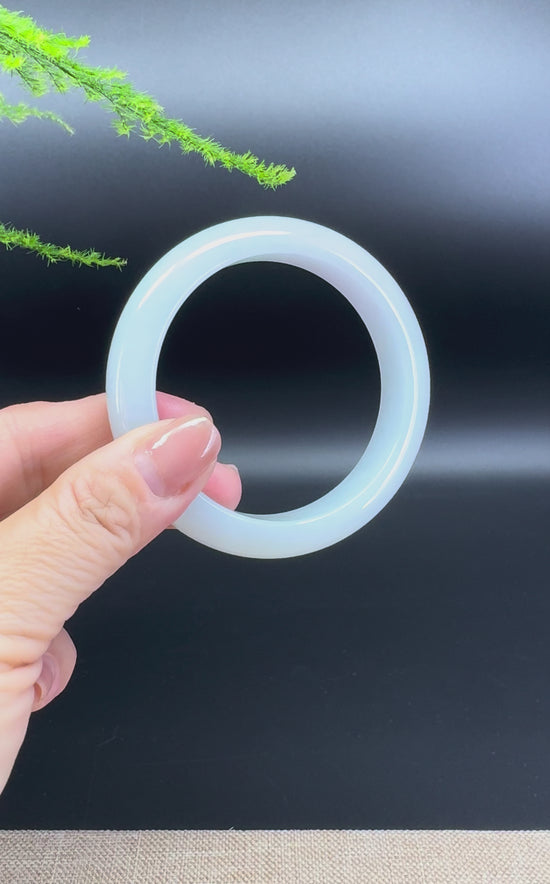 Load and play video in Gallery viewer, Genuine Burmese Lavender Green Jade Jadeite Bangle Bracelet ( 56.4mm )
