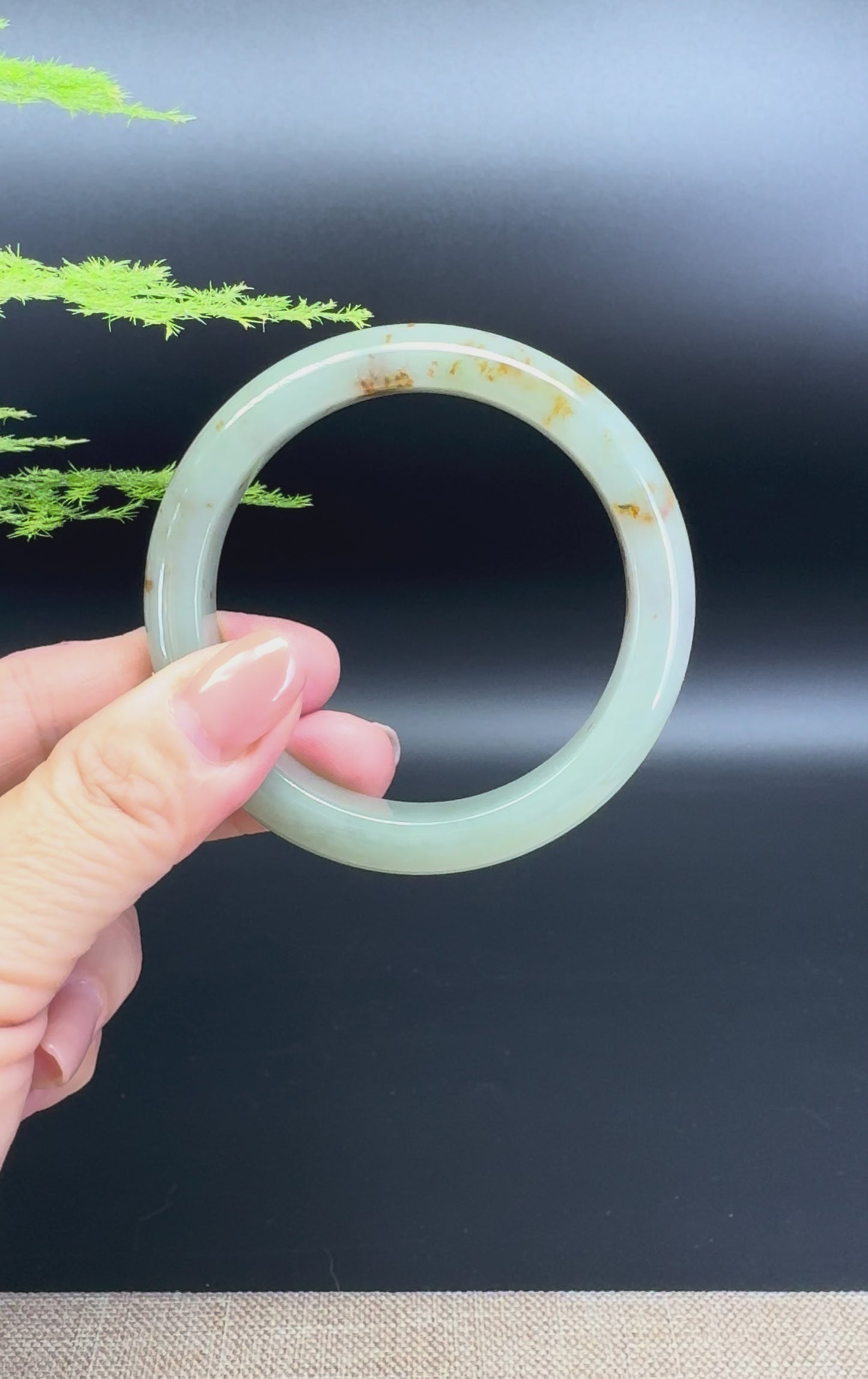 Load and play video in Gallery viewer, Genuine Burmese Yellow Green Jade Jadeite Bangle Bracelet ( 54.9mm )
