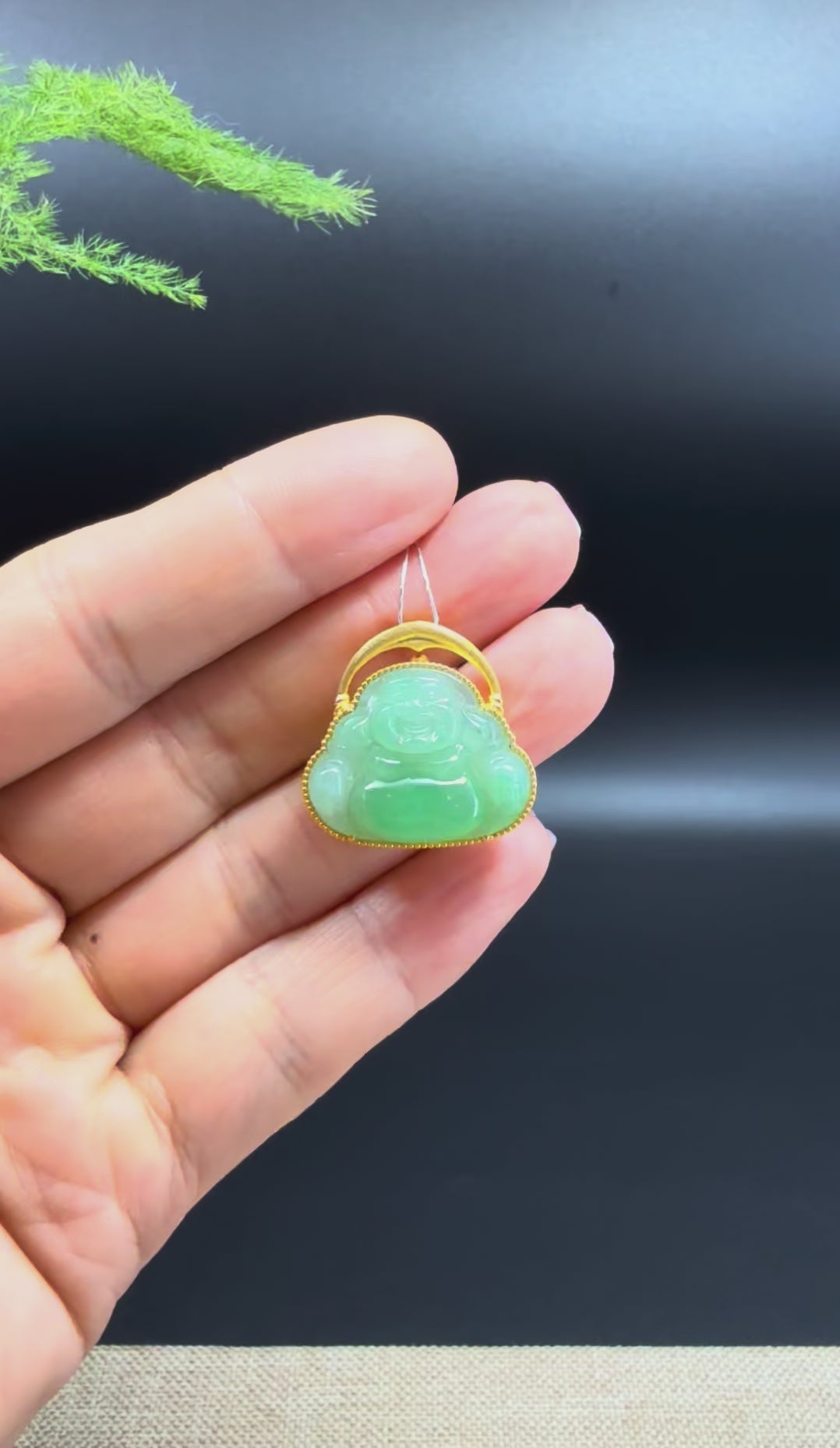 Load and play video in Gallery viewer, 18K Yellow Gold Burmese Green Jadeite Jade Happy Buddha Pendant
