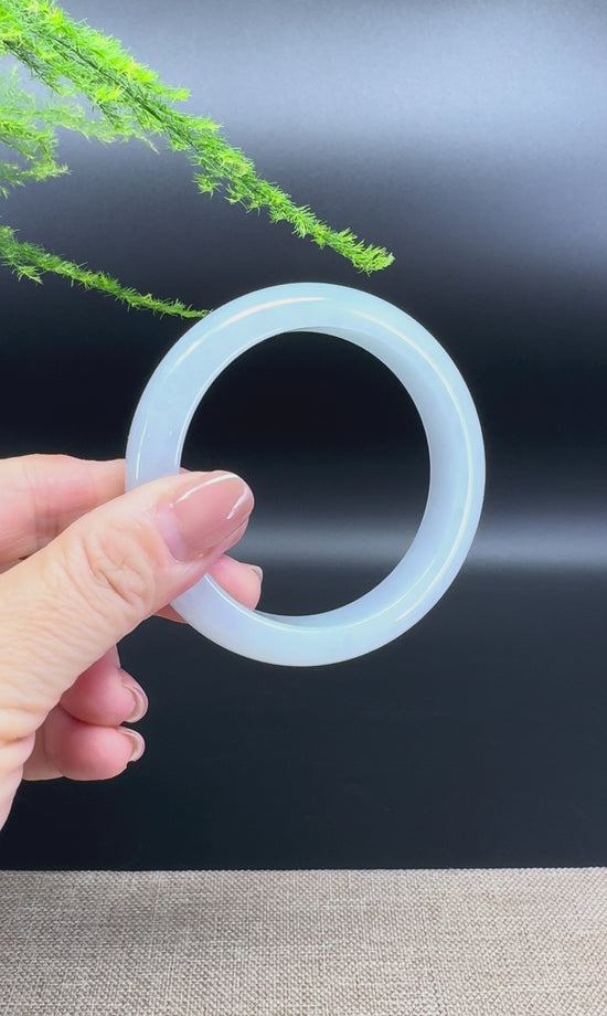 Load and play video in Gallery viewer, Genuine Burmese Lavender Green Jade Jadeite Bangle Bracelet ( 57.4mm )
