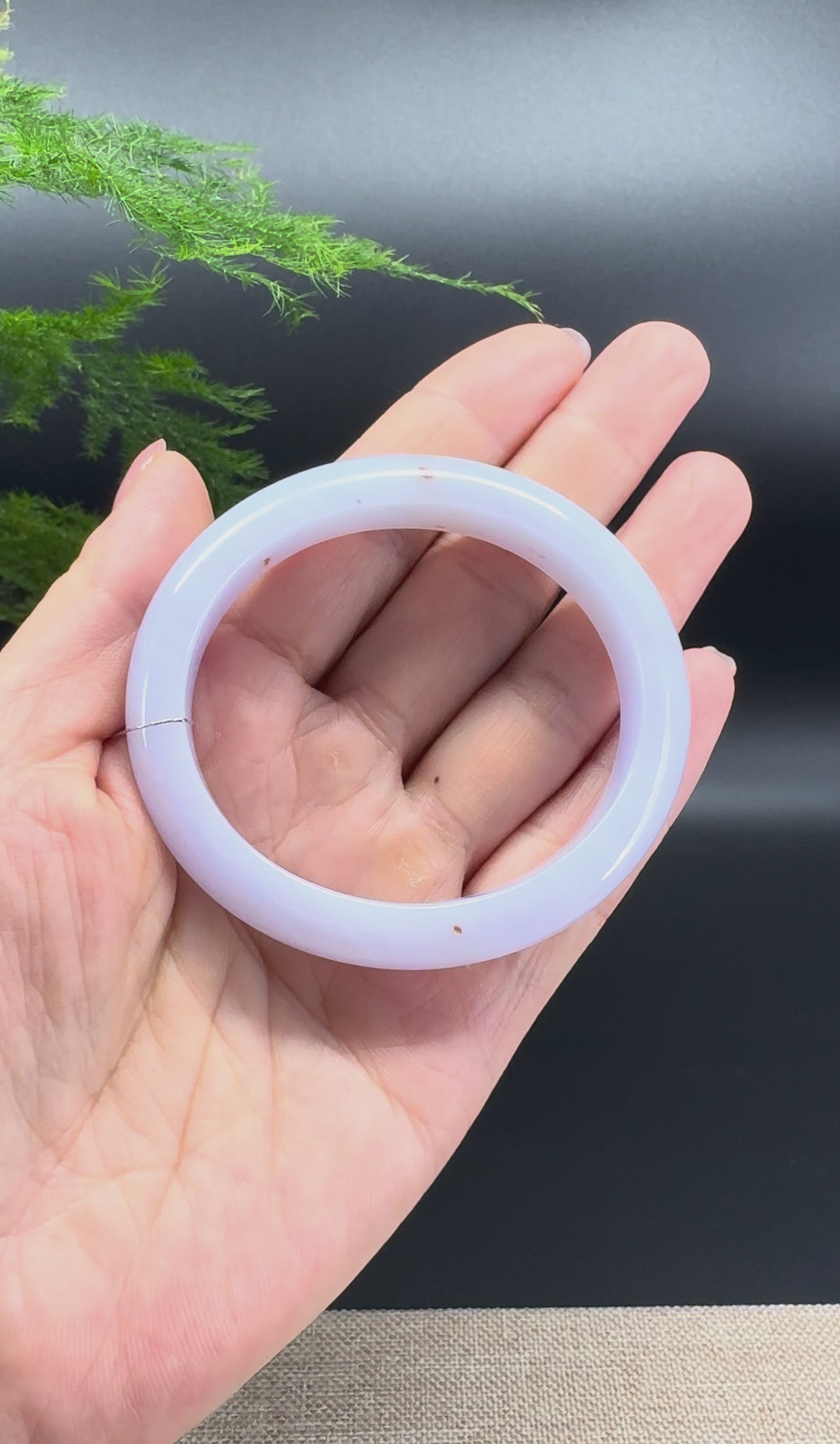 Load and play video in Gallery viewer, Genuine Burmese Lavender Jade Jadeite Bangle Bracelet ( 54.4*48mm )
