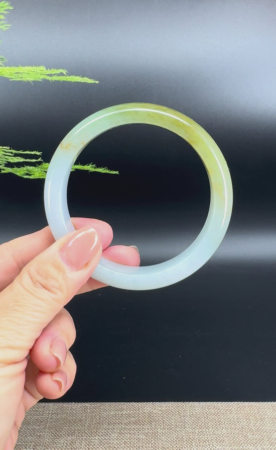 Load and play video in Gallery viewer, Genuine Burmese Yellow Green Jade Jadeite Bangle Bracelet ( 58.6mm )
