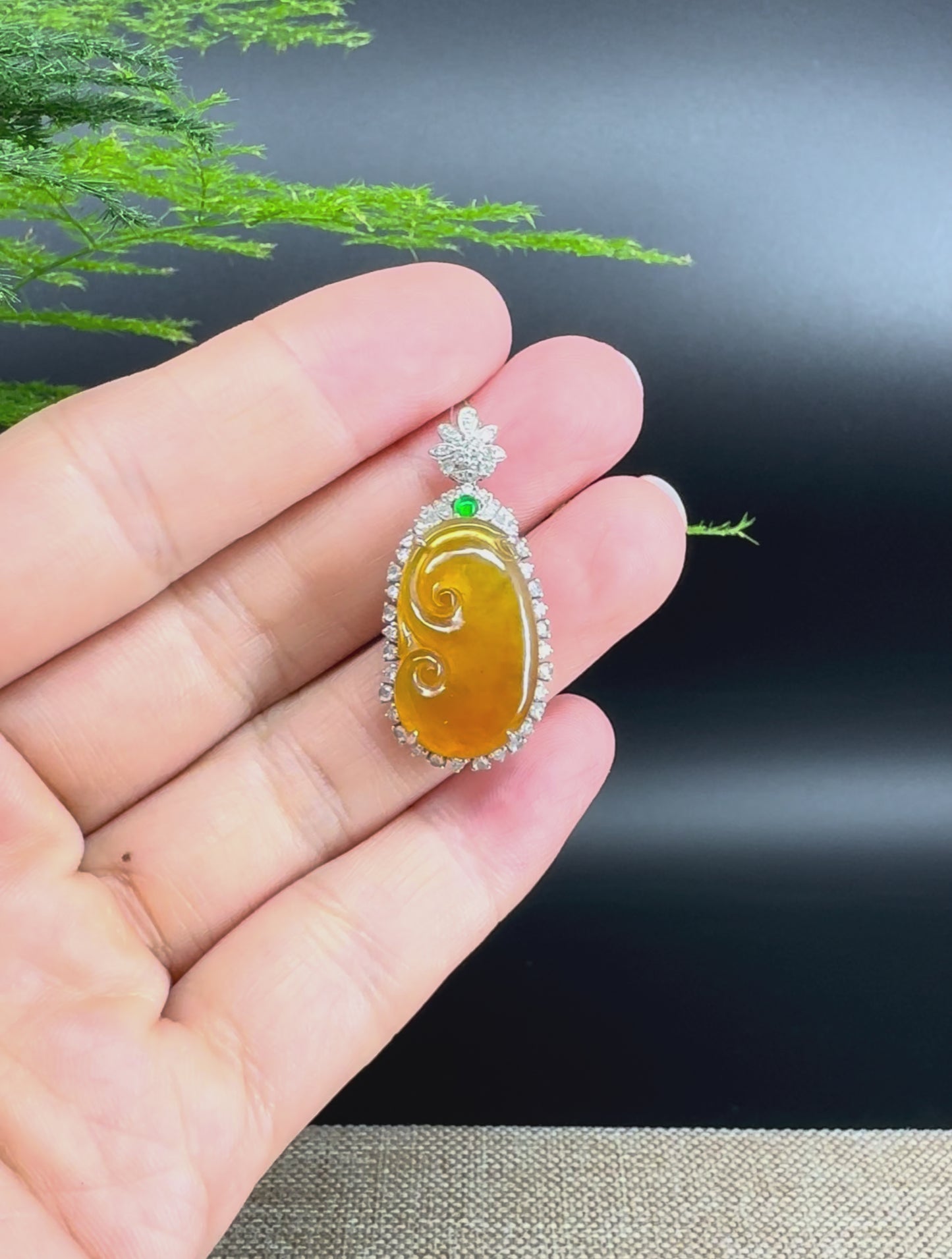Load and play video in Gallery viewer, RealJade® Co. High-end 18K White Gold Honey Yellow Jadeite Jade Ru Yi Pendant
