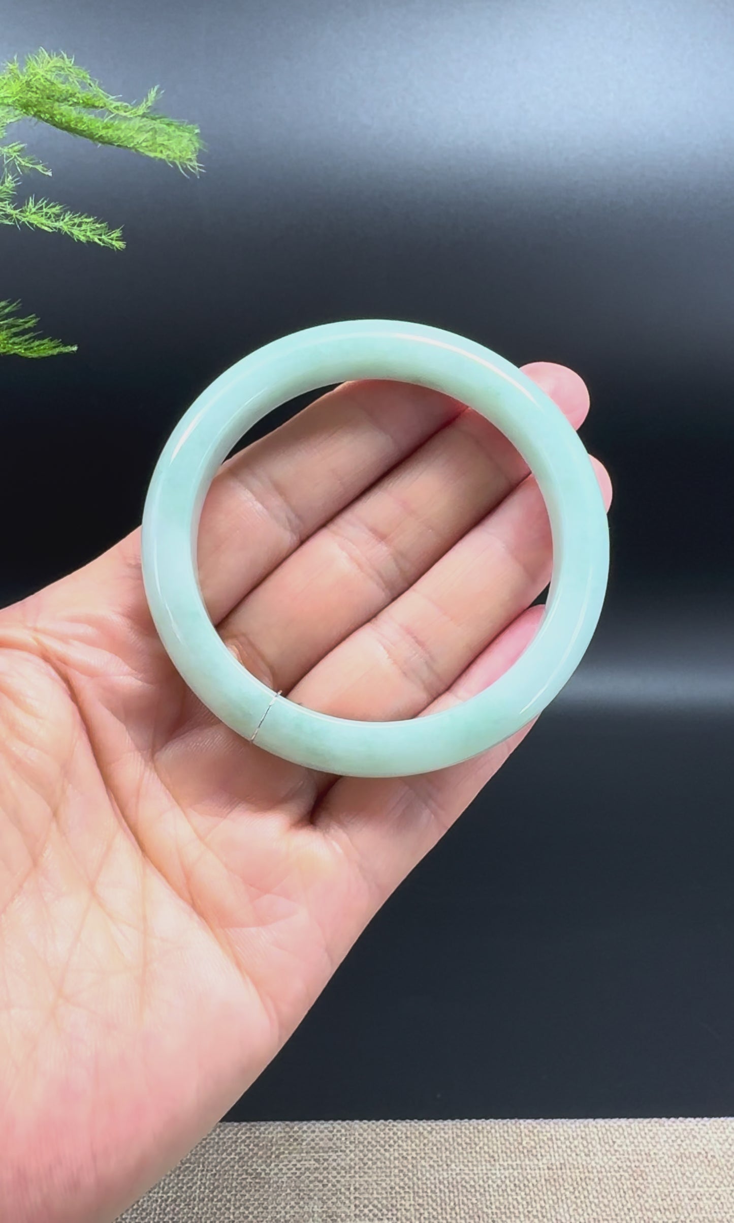 Genuine Burmese Apple Green Jade Jadeite Bangle Bracelet ( 53.7mm )