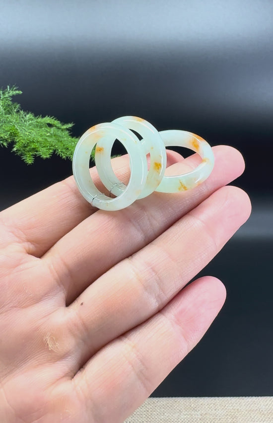 Load and play video in Gallery viewer, RealJade® Burmese Yellow Mint Green Traditional Jadeite Jade Ring
