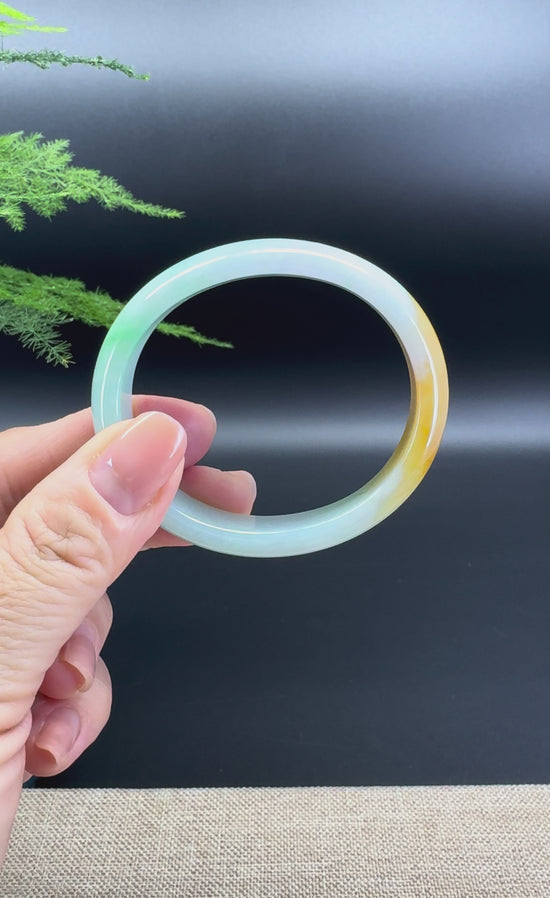 Load and play video in Gallery viewer, Genuine Burmese Yellow Green Jade Jadeite Bangle Bracelet ( 51.9*45.1mm )
