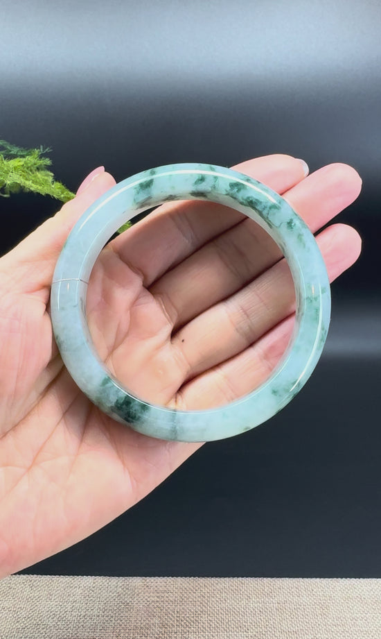 Load and play video in Gallery viewer, Genuine Burmese Icy Green Jade Jadeite Bangle Bracelet (60.9mm)
