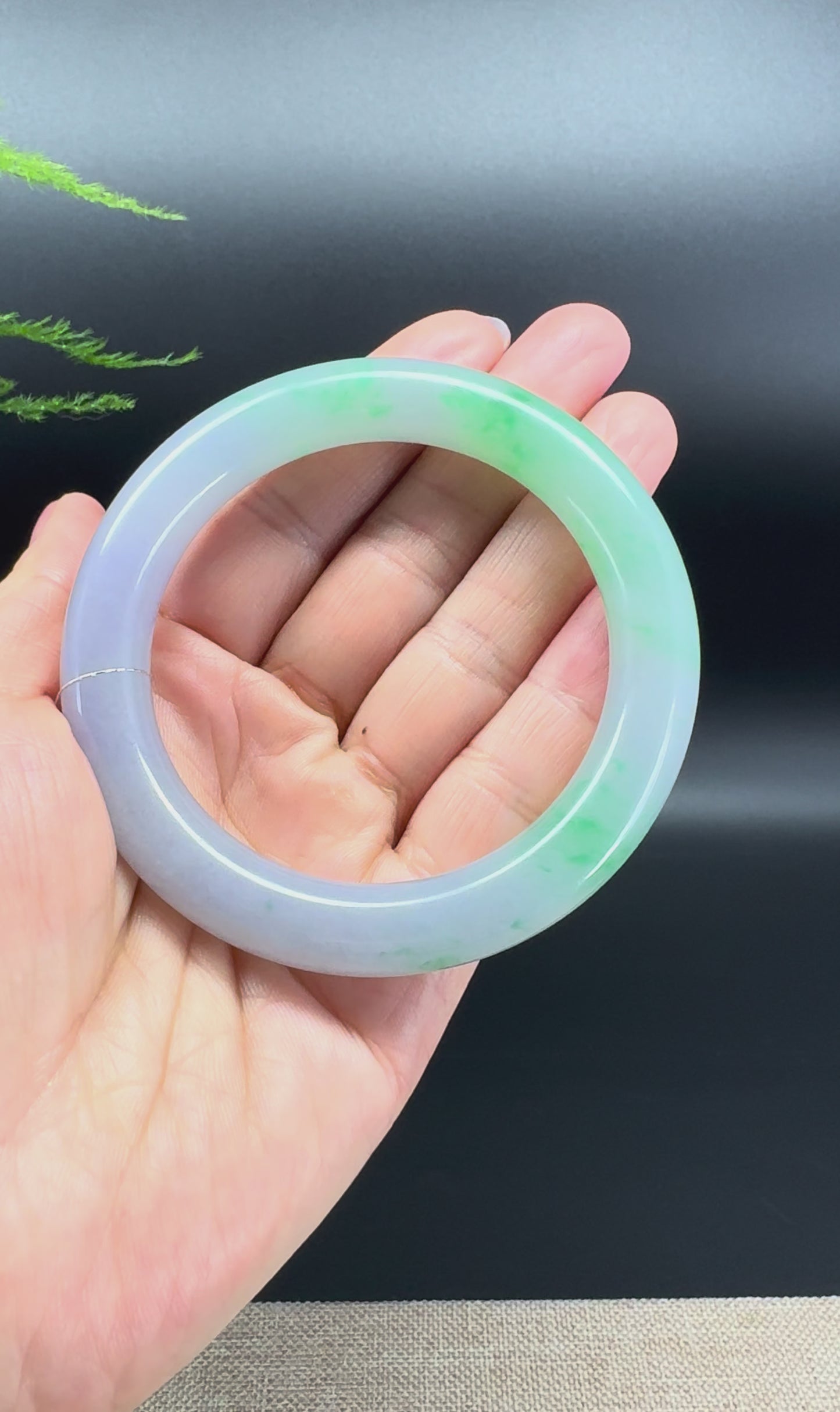 Load and play video in Gallery viewer, Genuine Burmese Lavender Spicy Green Jade Jadeite Bangle Bracelet (58.1mm)
