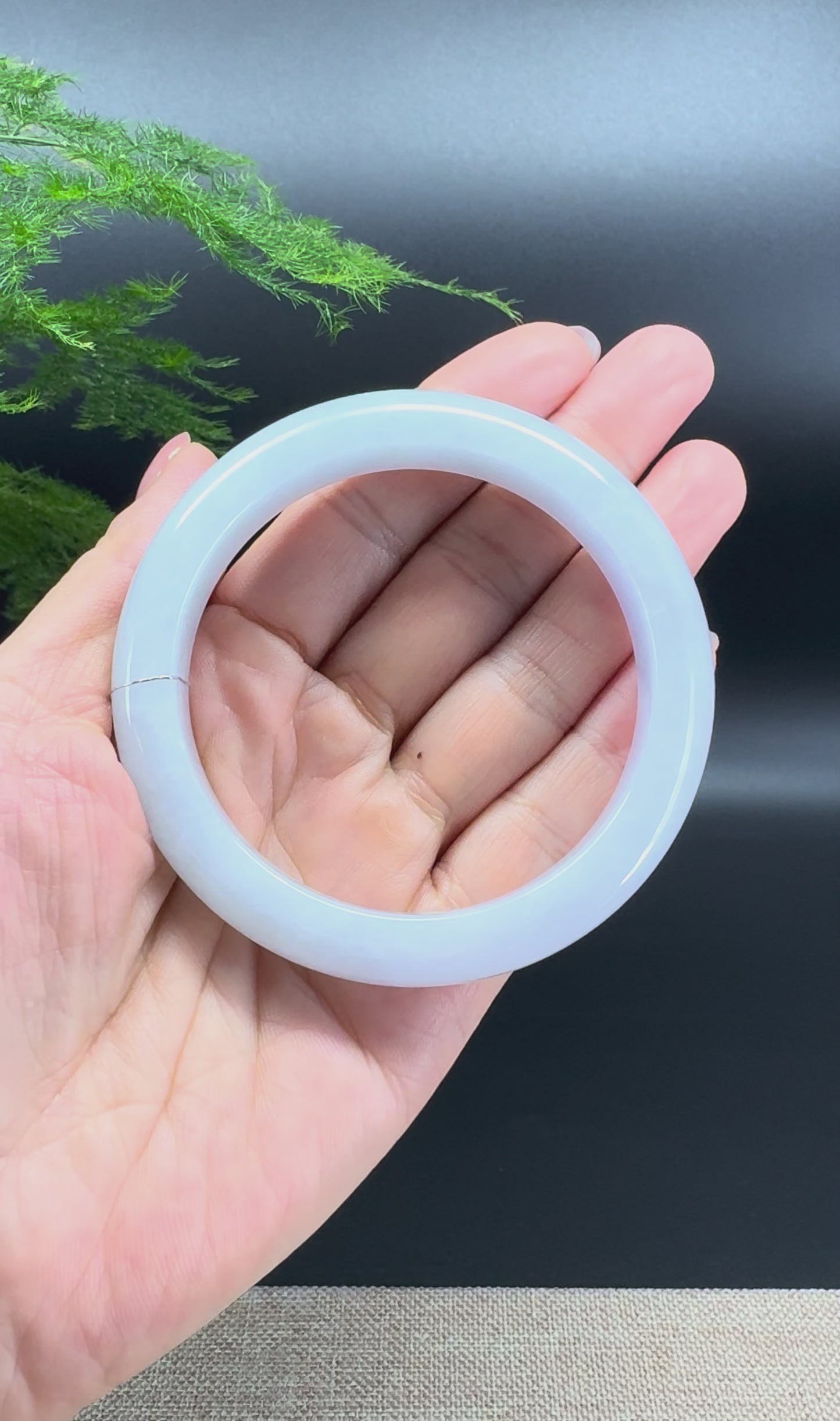 Load and play video in Gallery viewer, Genuine Burmese Lavender Green Jade Jadeite Bangle Bracelet ( 58.9mm )
