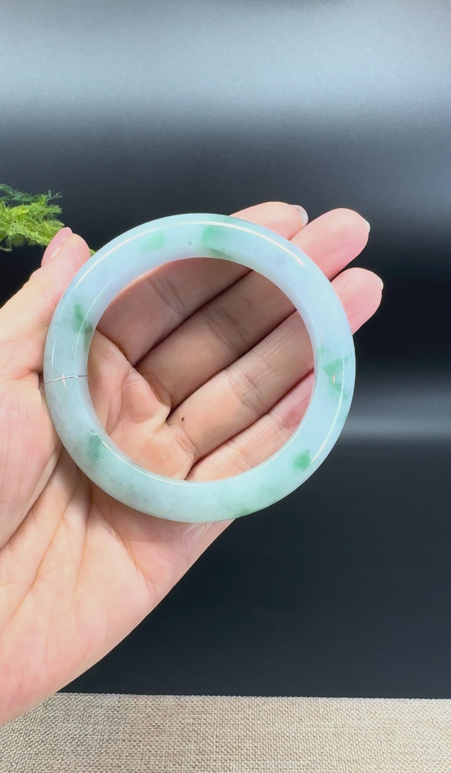 Load and play video in Gallery viewer, Genuine Burmese Green lavender Jade Jadeite Bangle Bracelet ( 56.4mm )
