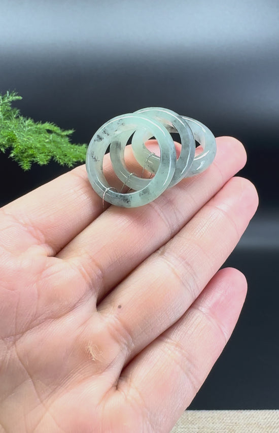 Load and play video in Gallery viewer, RealJade® Burmese Green Wuji Traditional Jadeite Jade Ring
