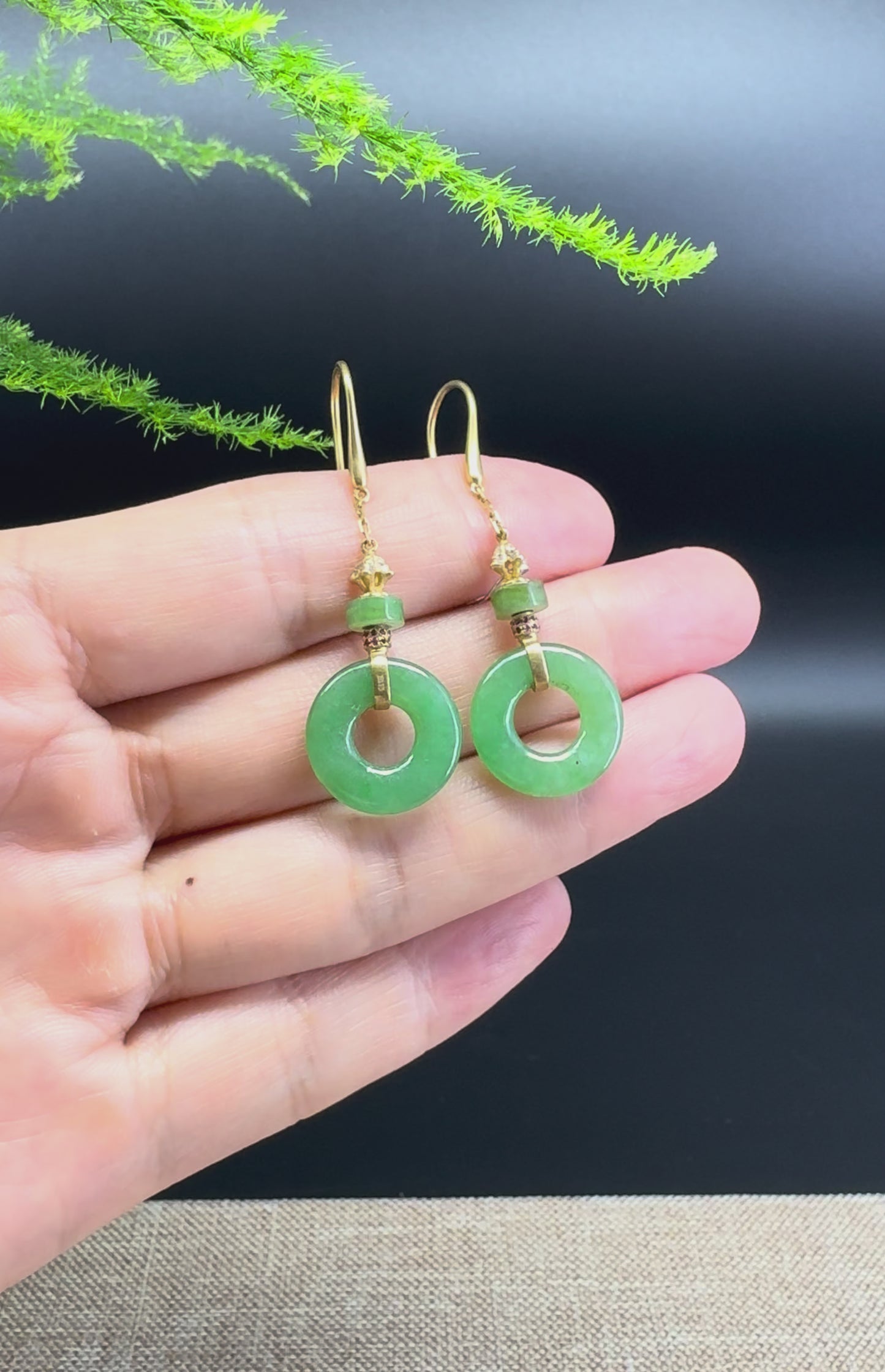 Load and play video in Gallery viewer, 18k Yellow Gold Genuine Imperial Green Jadeite Jade Earrings With Diamonds
