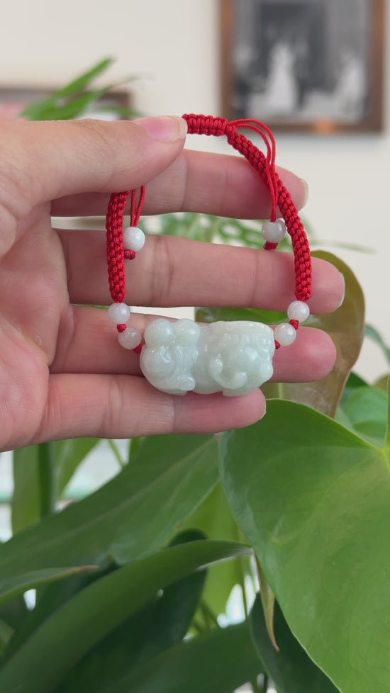 Load and play video in Gallery viewer, RealJade® &amp;quot;Lucky PiXiu&amp;quot;  Genuine Jadeite Jade Bracelet For Girls, Boys, Women, Men
