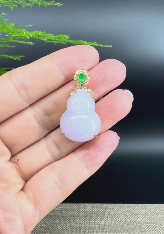 Load and play video in Gallery viewer, RealJade® Co. Genuine Light Lavender Jadeite Jade Good Luck Hulu Necklace With 18K Yellow Gold Bail And Diamonds
