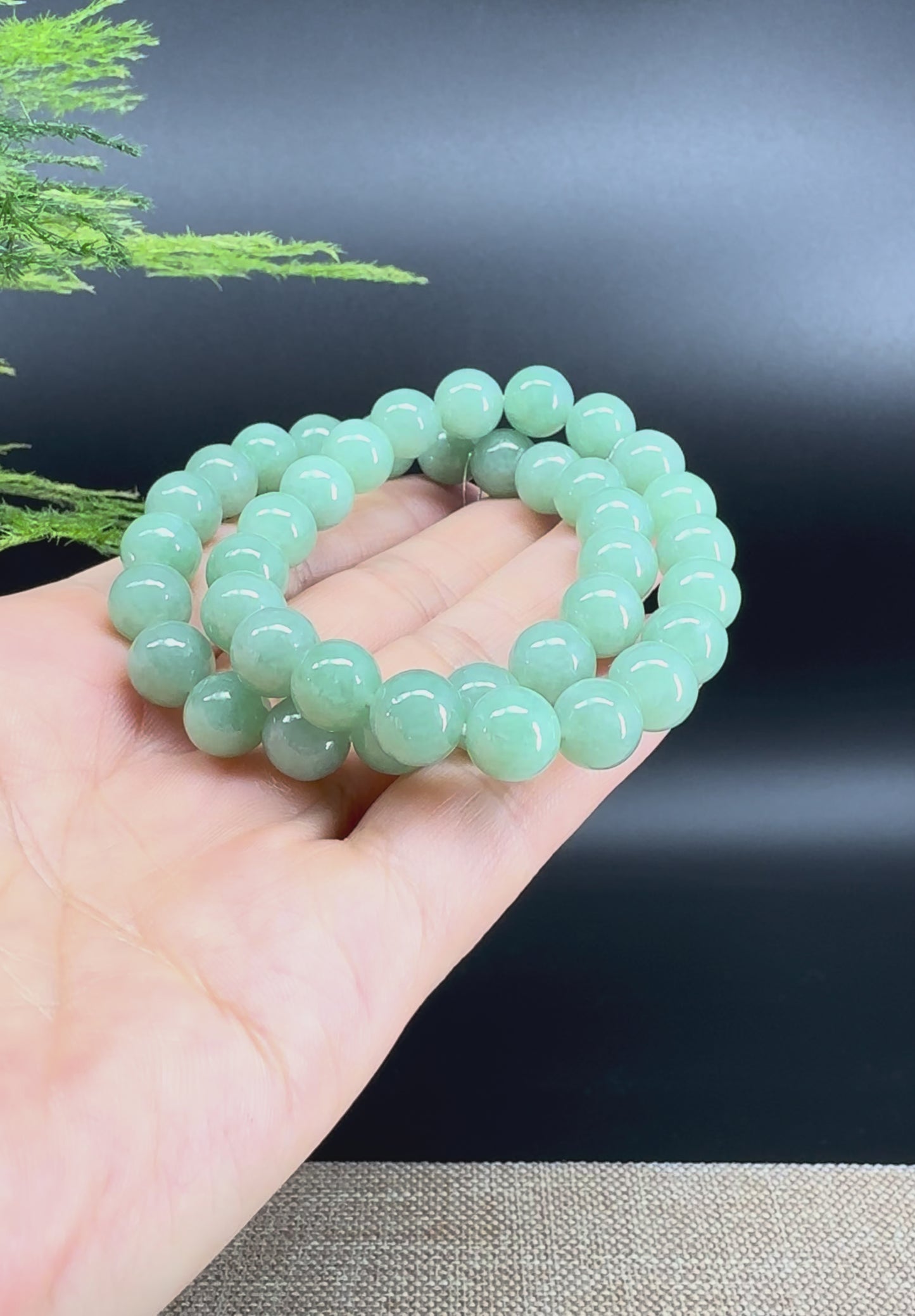 Jadeite Jade 9 mm Round Green Beads Bracelet ( 9mm )