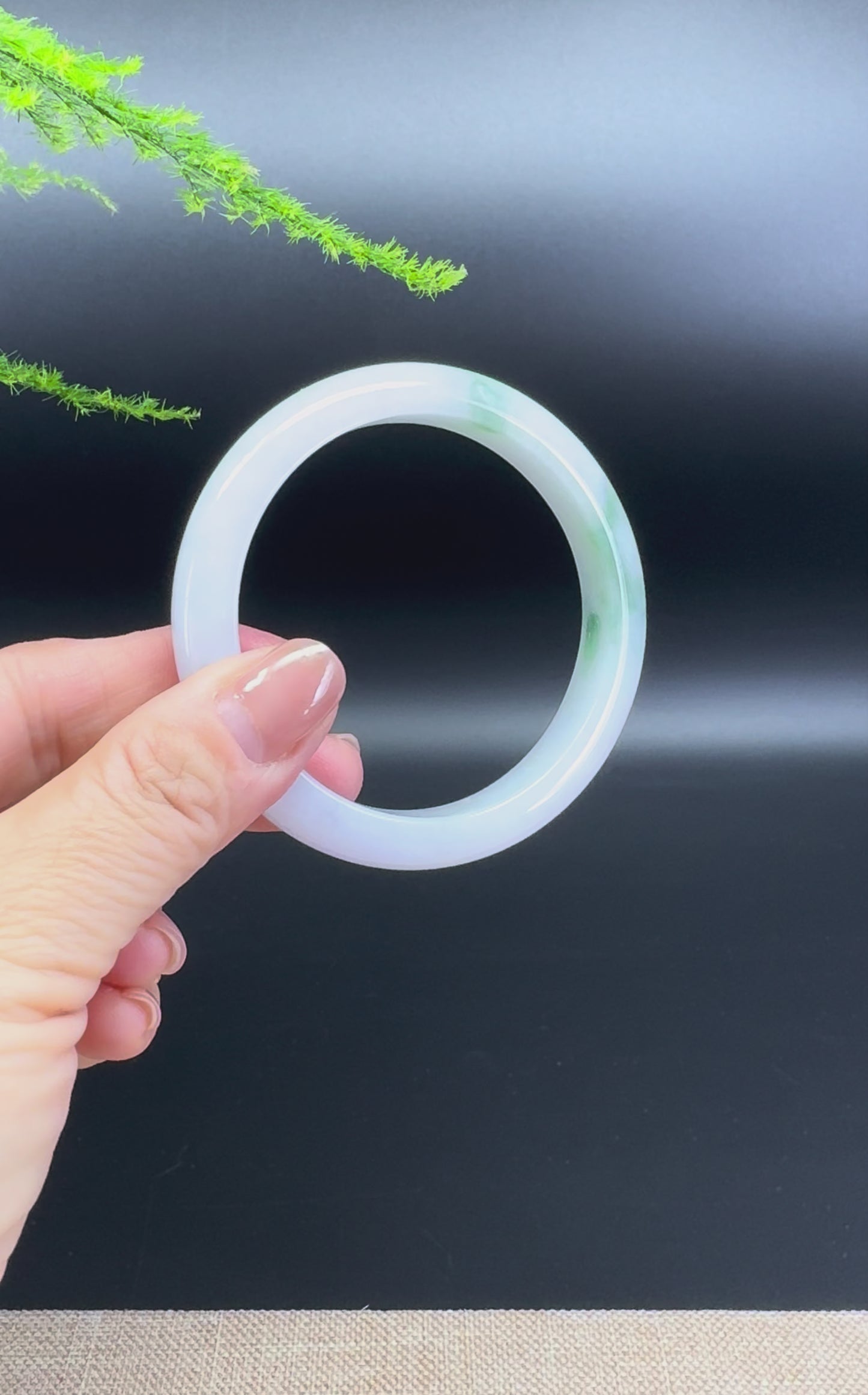 Load and play video in Gallery viewer, Genuine Burmese Lavender Green Jade Jadeite Bangle Bracelet ( 56.7mm )
