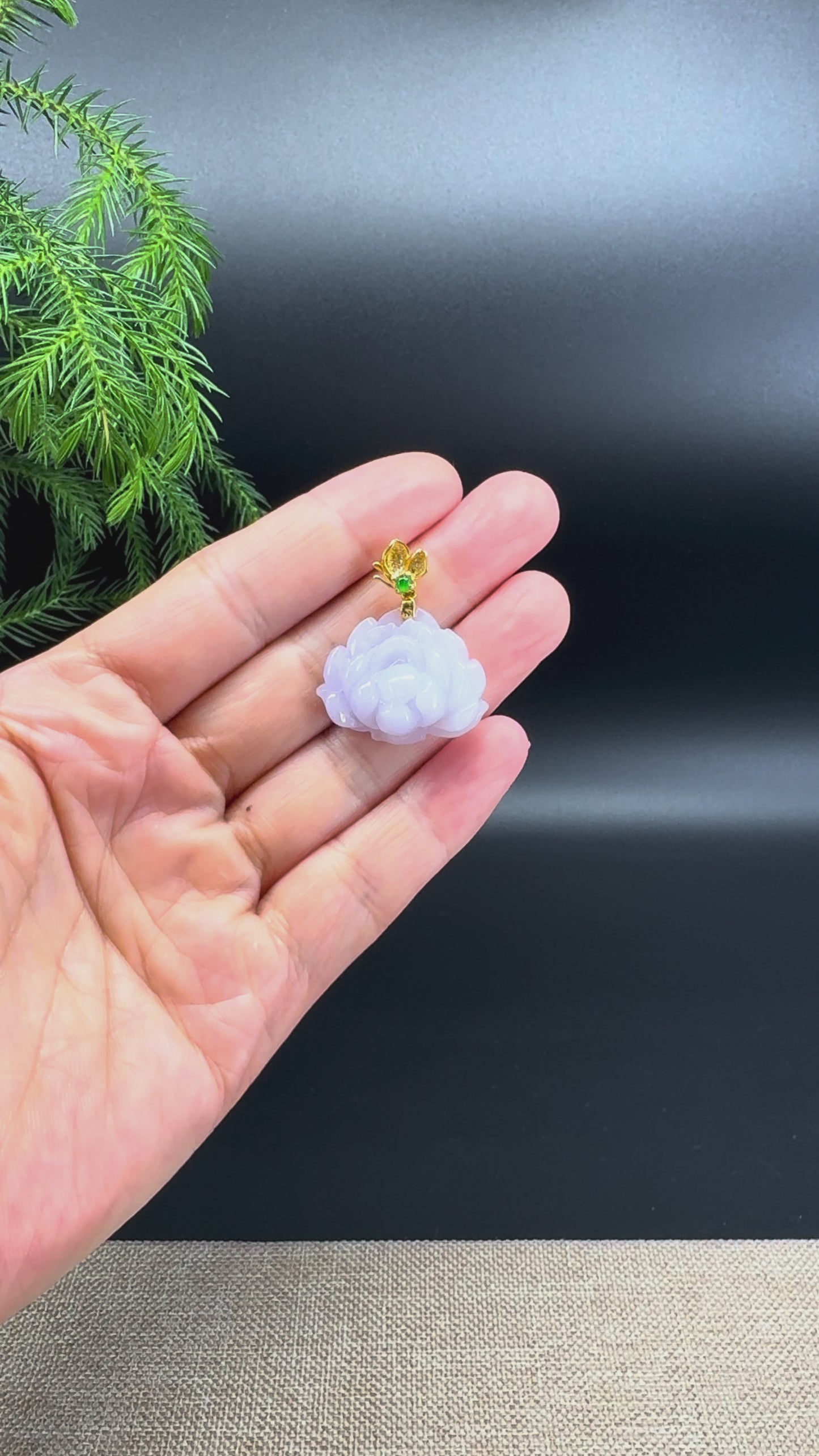 Natural 18K Yellow Gold Burmese Light Pink & Lavender Jadeite Jade Lotus Flower Pendant With Diamonds