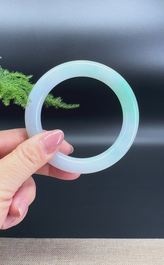 Load and play video in Gallery viewer, Genuine Burmese Icy Green Jade Jadeite Bangle Bracelet ( 59.2mm )
