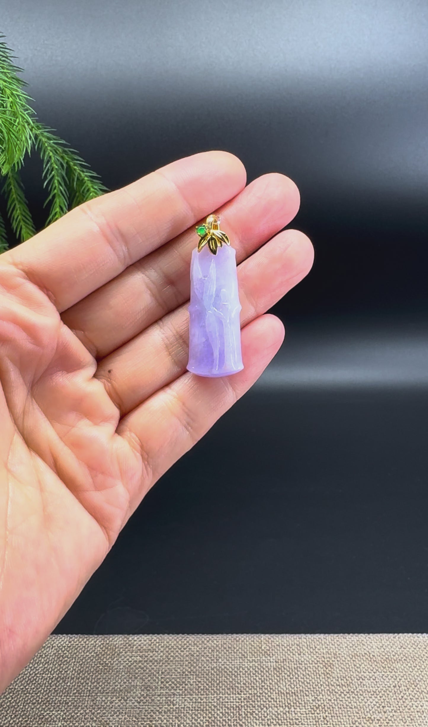 18k Yellow Gold Genuine Burmese Lavender Jadeite Jade Bamboo Pendant Necklace With Diamonds
