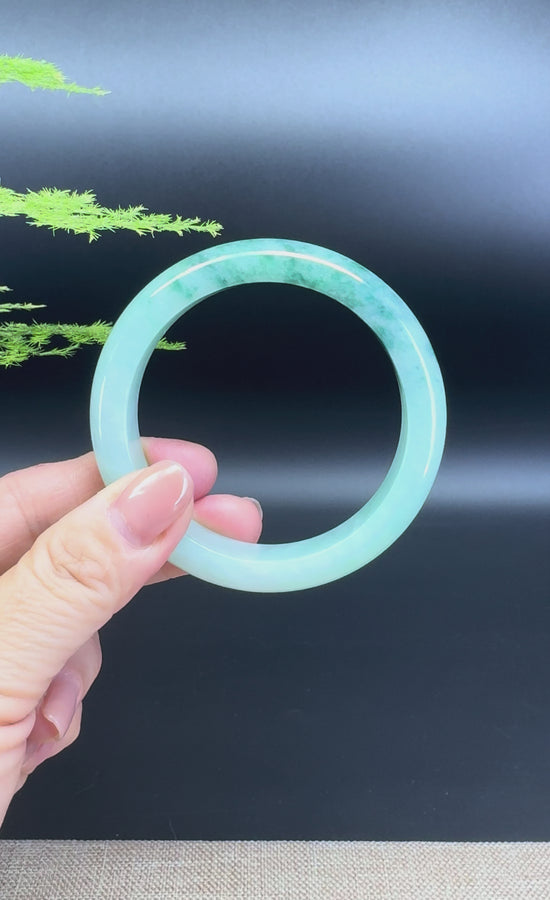 Load and play video in Gallery viewer, Genuine Burmese Blue Green Jade Jadeite Bangle Bracelet ( 55.1mm )
