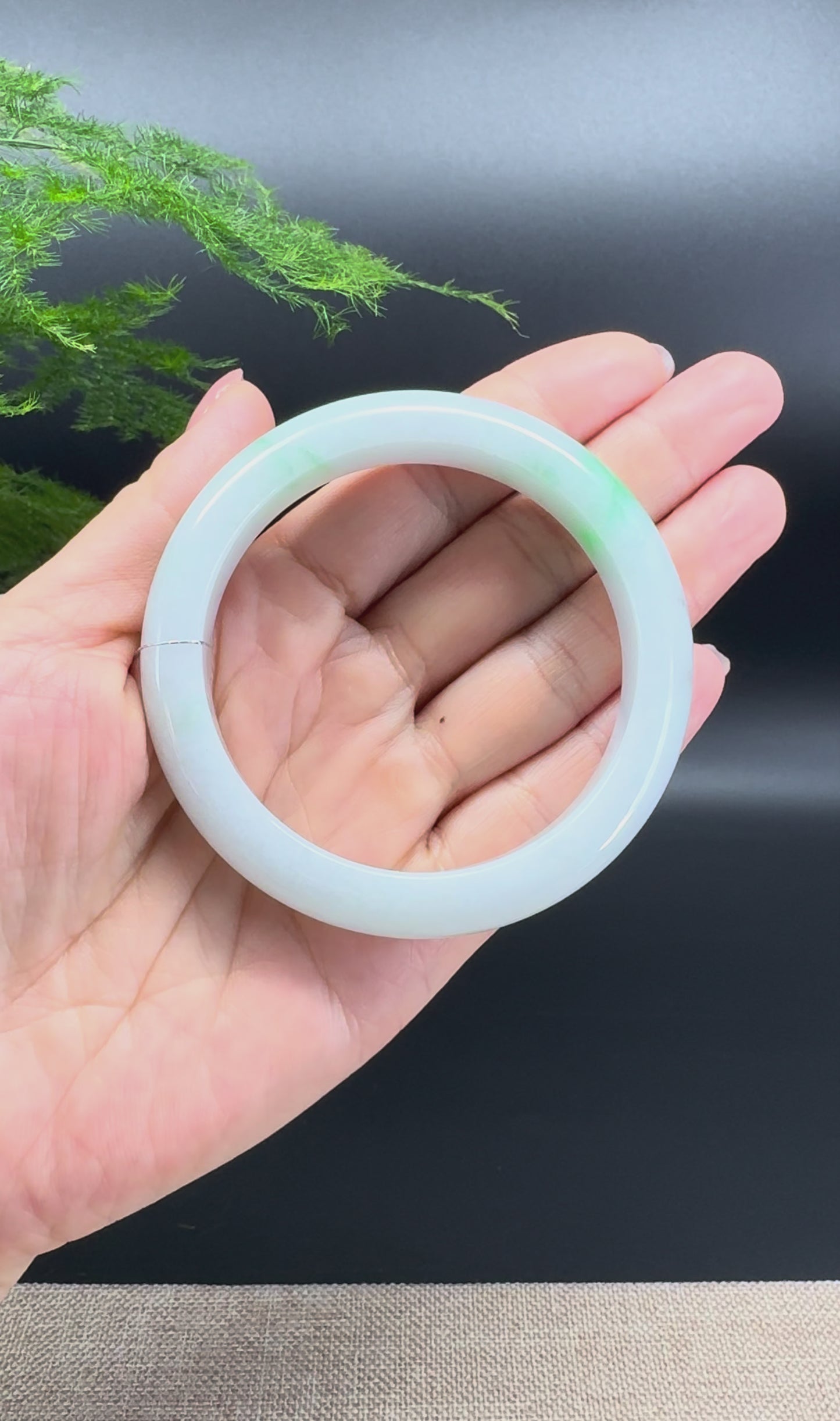 Load and play video in Gallery viewer, Genuine Burmese Icy Green Jade Jadeite Bangle Bracelet ( 57.5mm )
