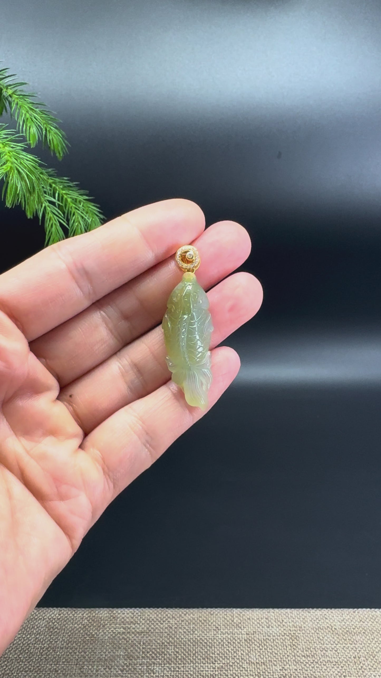 Load and play video in Gallery viewer, RealJade® Co. 18K Yellow Gold Genuine Yellow Green Jadeite Jade Koi Fish Necklace
