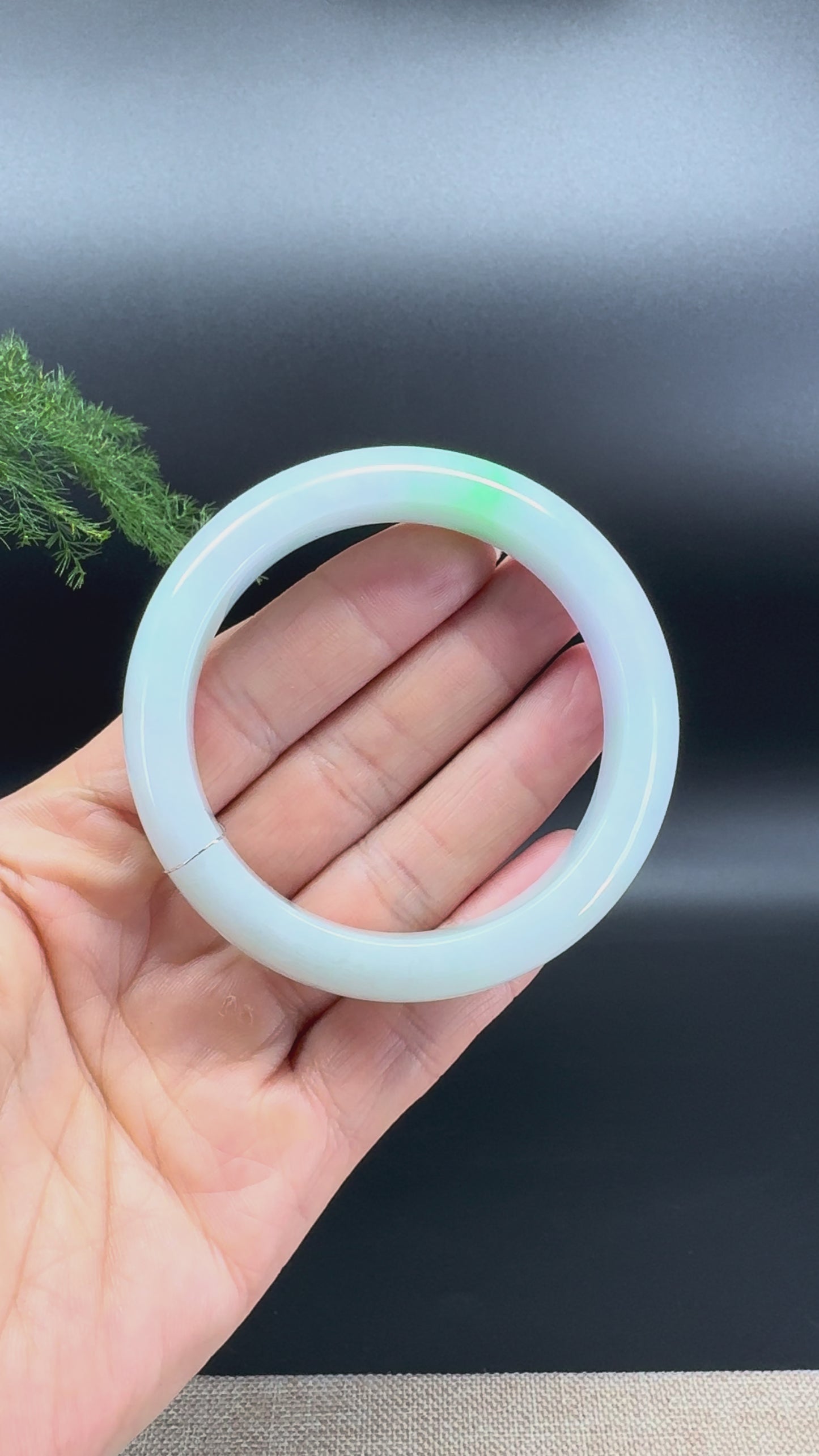 Genuine Burmese White Green Jade Jadeite Bangle Bracelet ( 54.7mm )