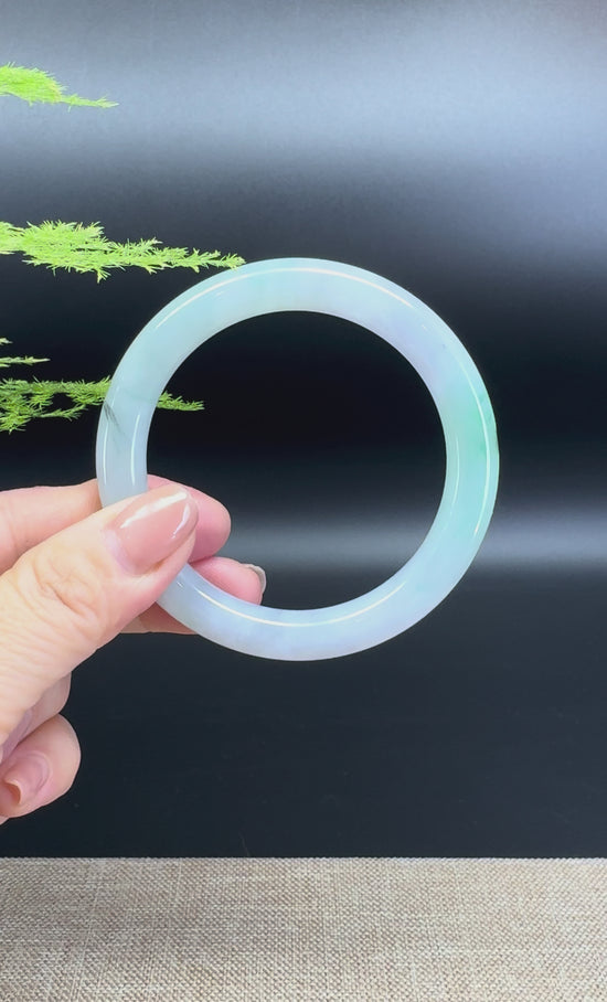 Load and play video in Gallery viewer, Genuine Burmese Icy Green Jadeite Jade Bangle Bracelet ( 55.5mm )
