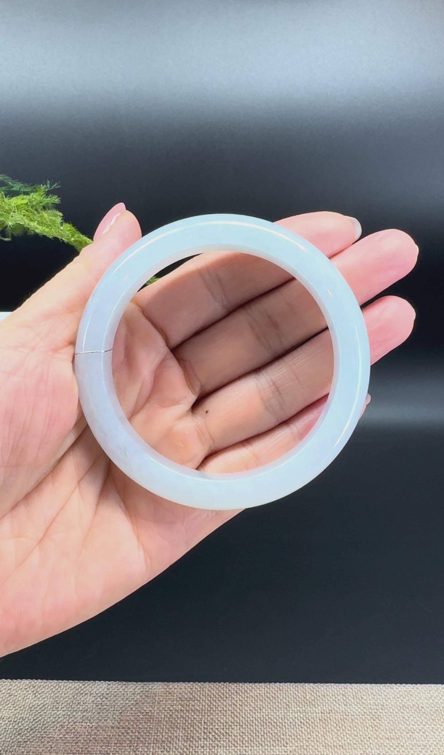 Load and play video in Gallery viewer, Genuine Burmese Icy Green Jade Jadeite Bangle Bracelet ( 58.5mm )
