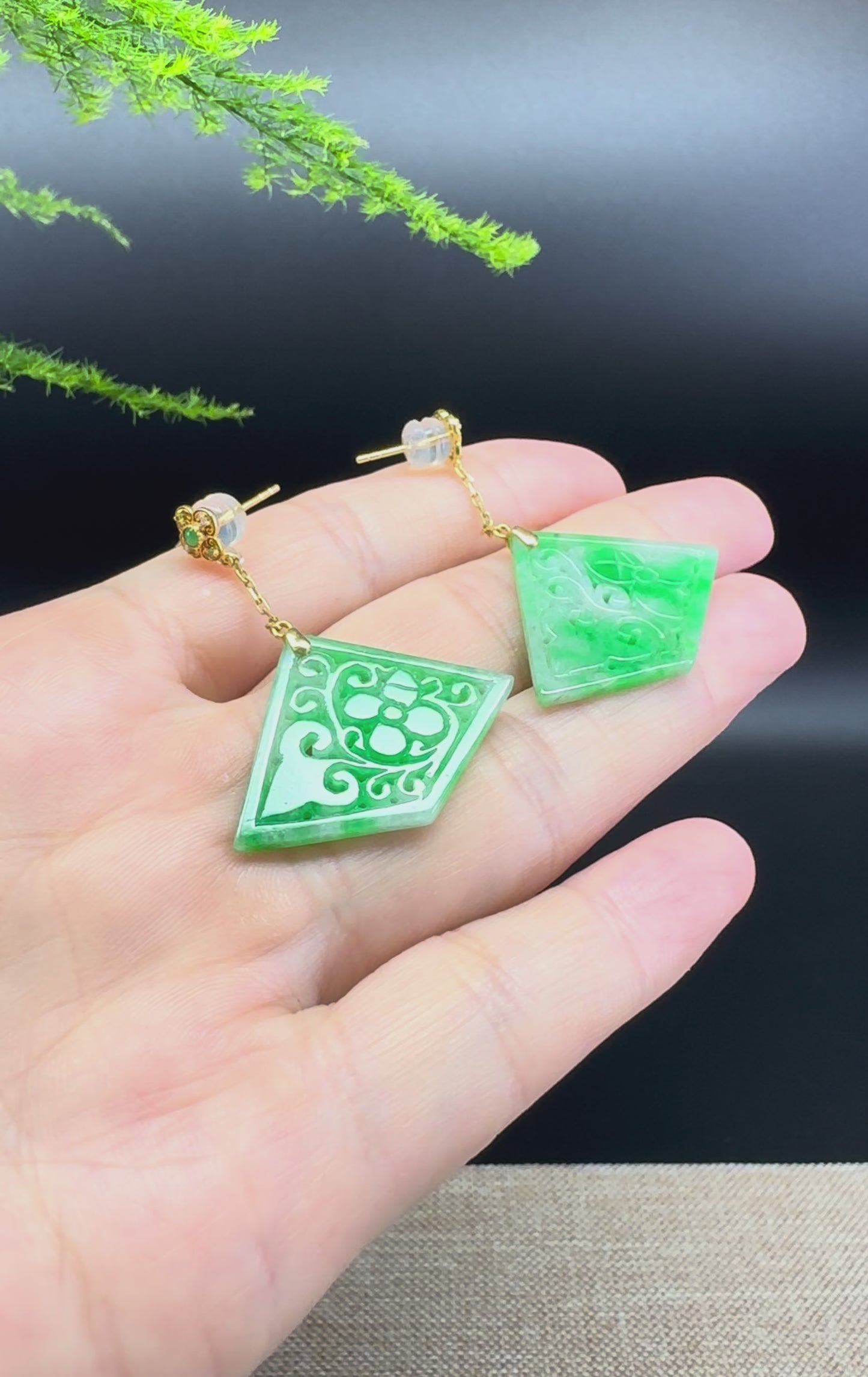 Load and play video in Gallery viewer, 18k Yellow Gold Genuine Green Jadeite Jade Earrings With Diamonds
