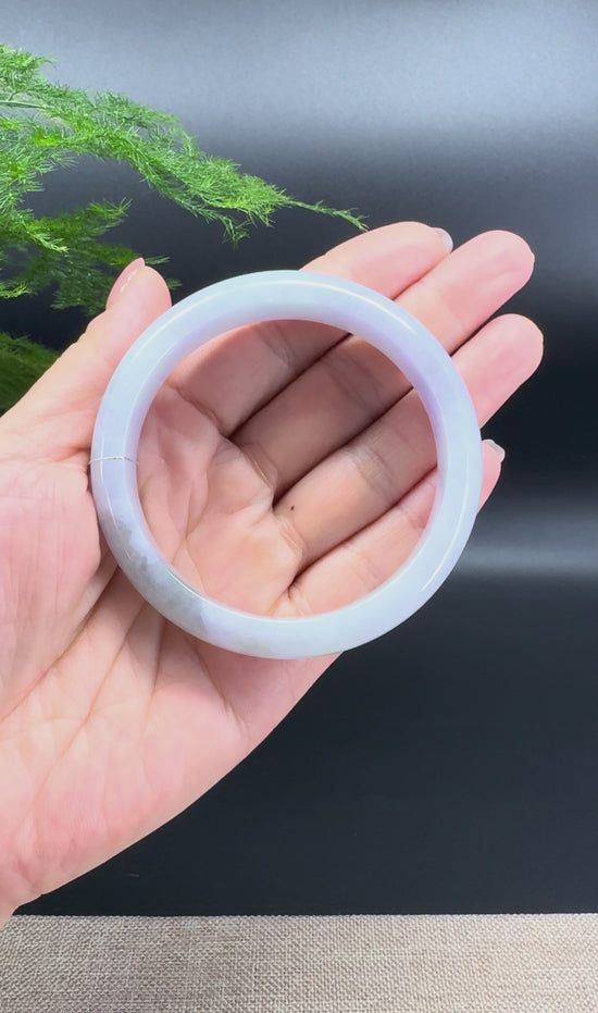 Load and play video in Gallery viewer, Genuine Burmese Lavender Green Jade Jadeite Bangle Bracelet ( 58.2mm )
