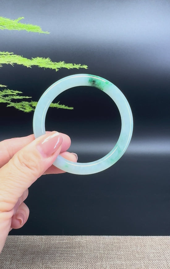 Load and play video in Gallery viewer, Genuine Burmese Icy Green Jade Jadeite Bangle Bracelet ( 52.8mm )
