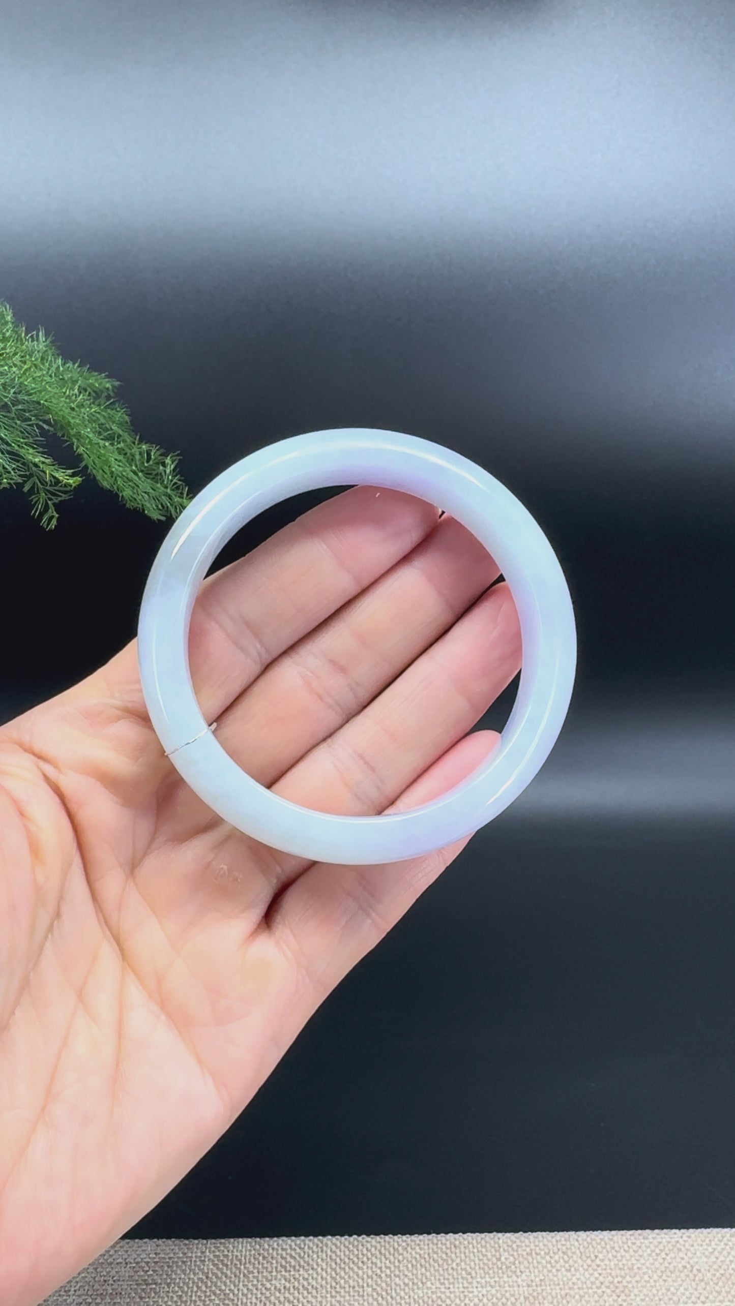 Load and play video in Gallery viewer, Genuine Burmese Lavender Green Jade Jadeite Bangle Bracelet ( 55.5mm )
