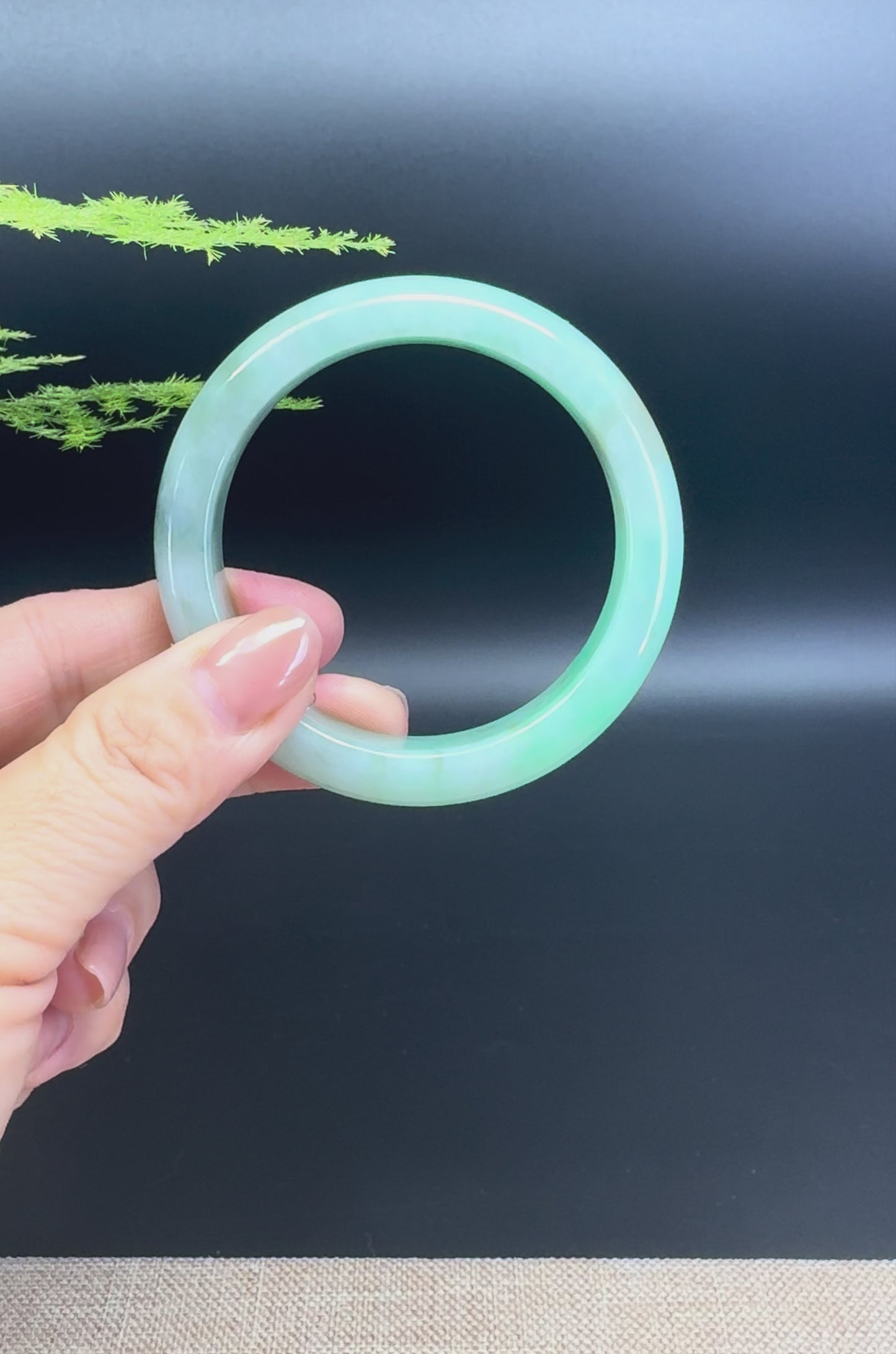 Load and play video in Gallery viewer, High end Genuine Burmese Apple Green Jade Jadeite Bangle Bracelet ( 54.6mm )
